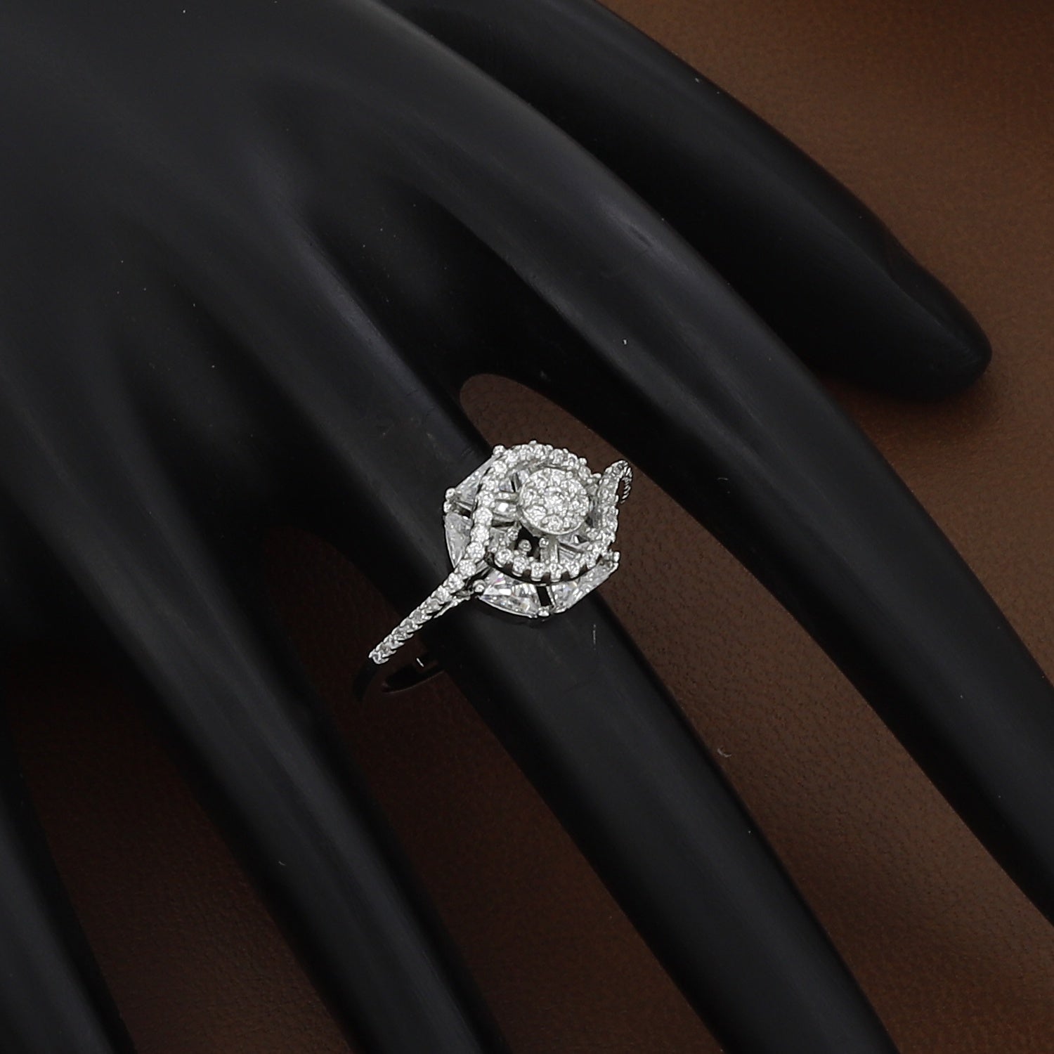 Silver Polished Diamond Cluster Party Diamond Ring