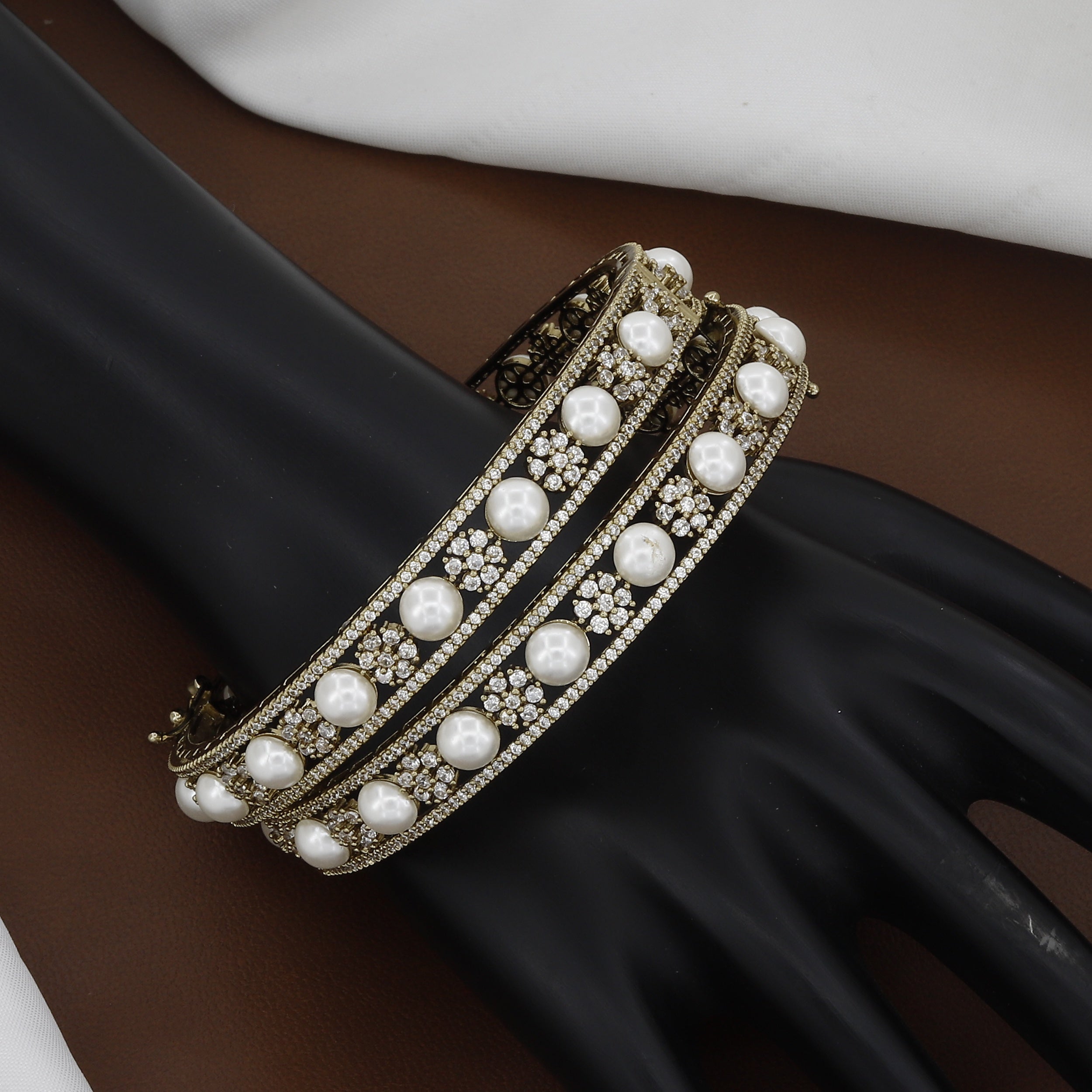 Mehndi Polished (Openable) Set of 2 Pearl & Cubic Zirconia Bangles