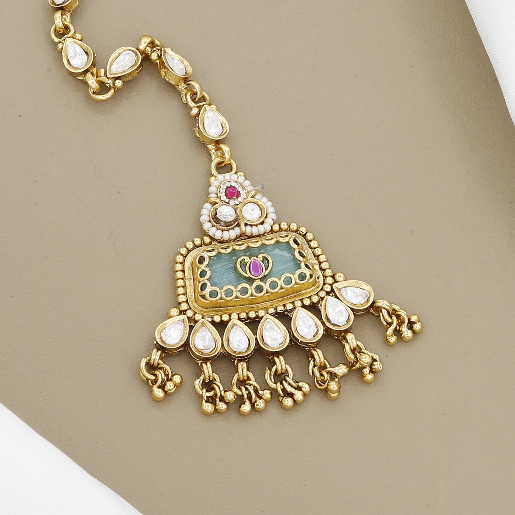 Kundan & Green Enamel Rectangular Maang Tikka