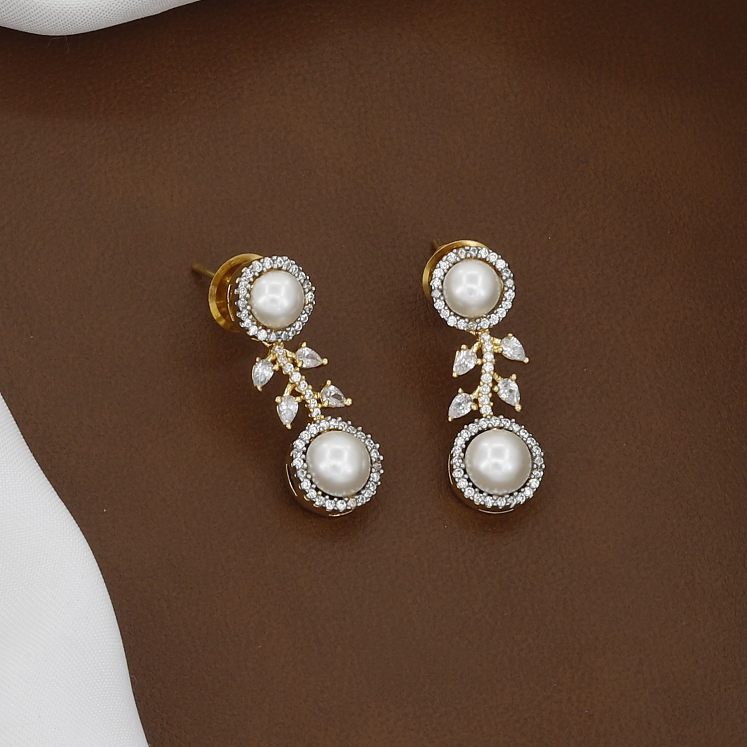 Gold Plated Pearl and CZ Necklace Set