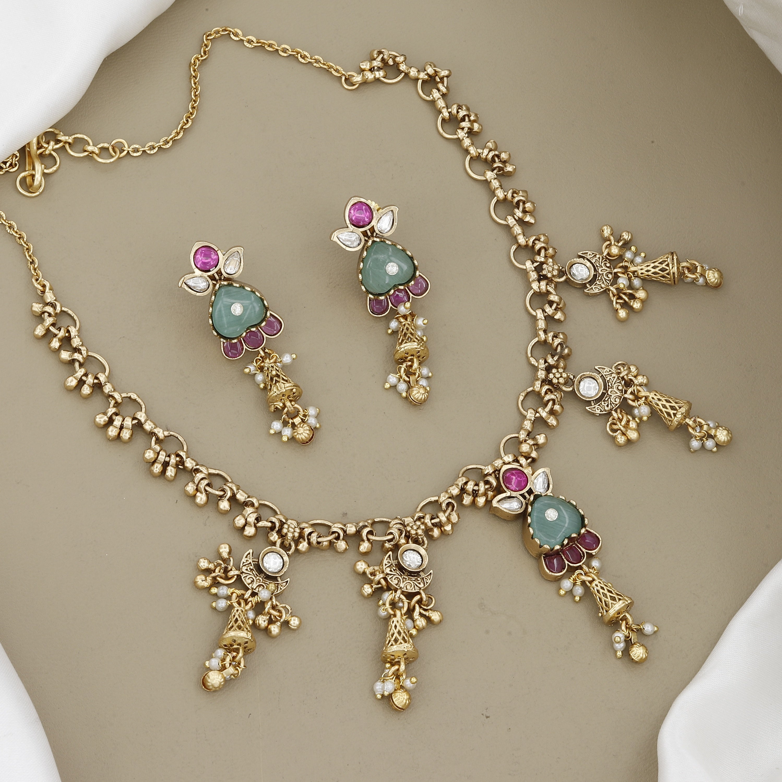 Vintage Antique Gold Pear-Cut Jade & Ruby Necklace Set