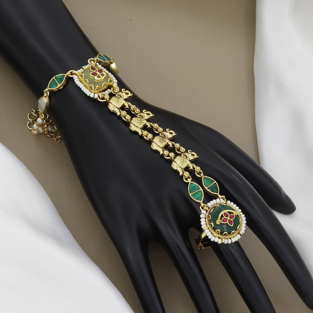 Traditional Antique Wedding Hathpanja