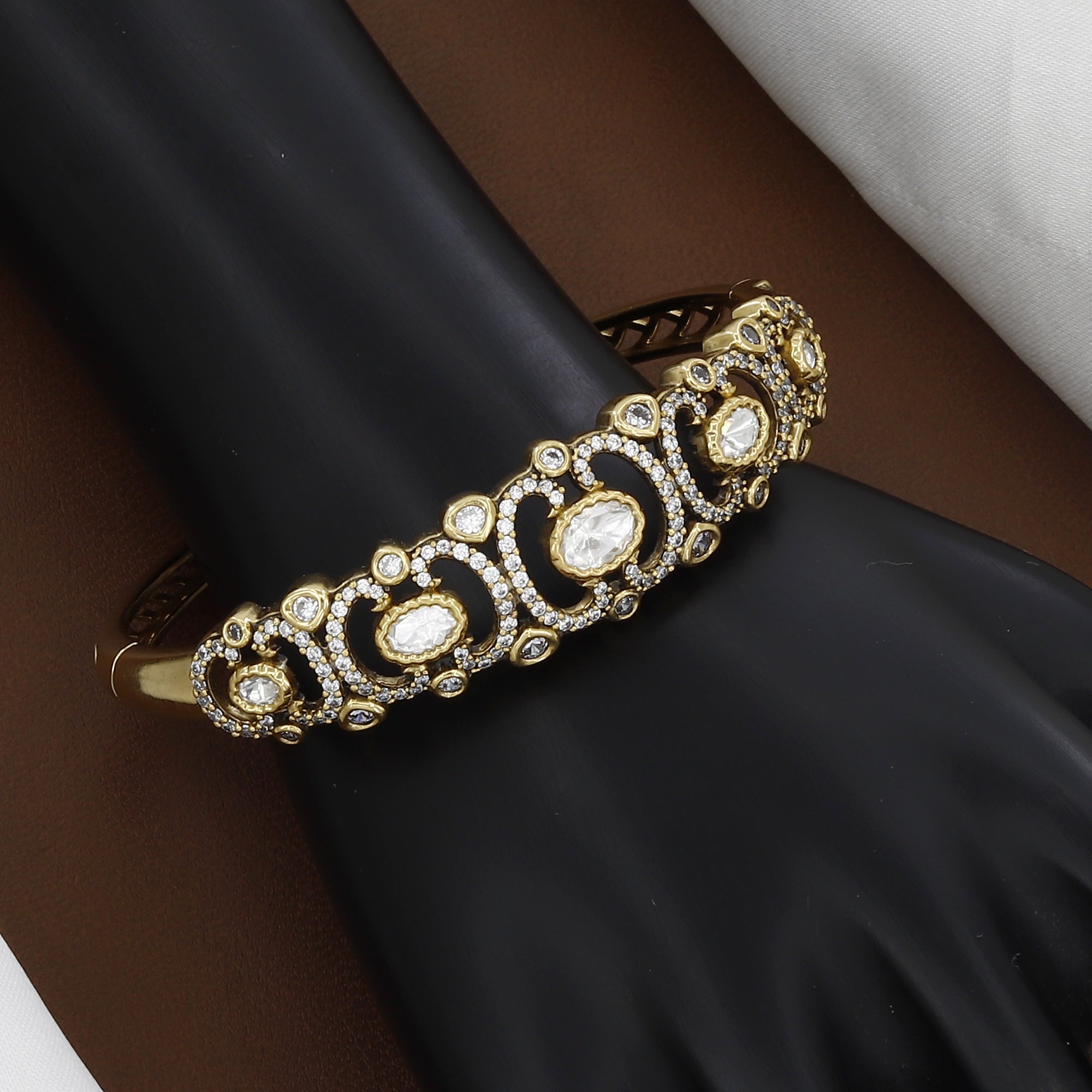 Victorian Polished Vintage-Style Polki Kundan Kada