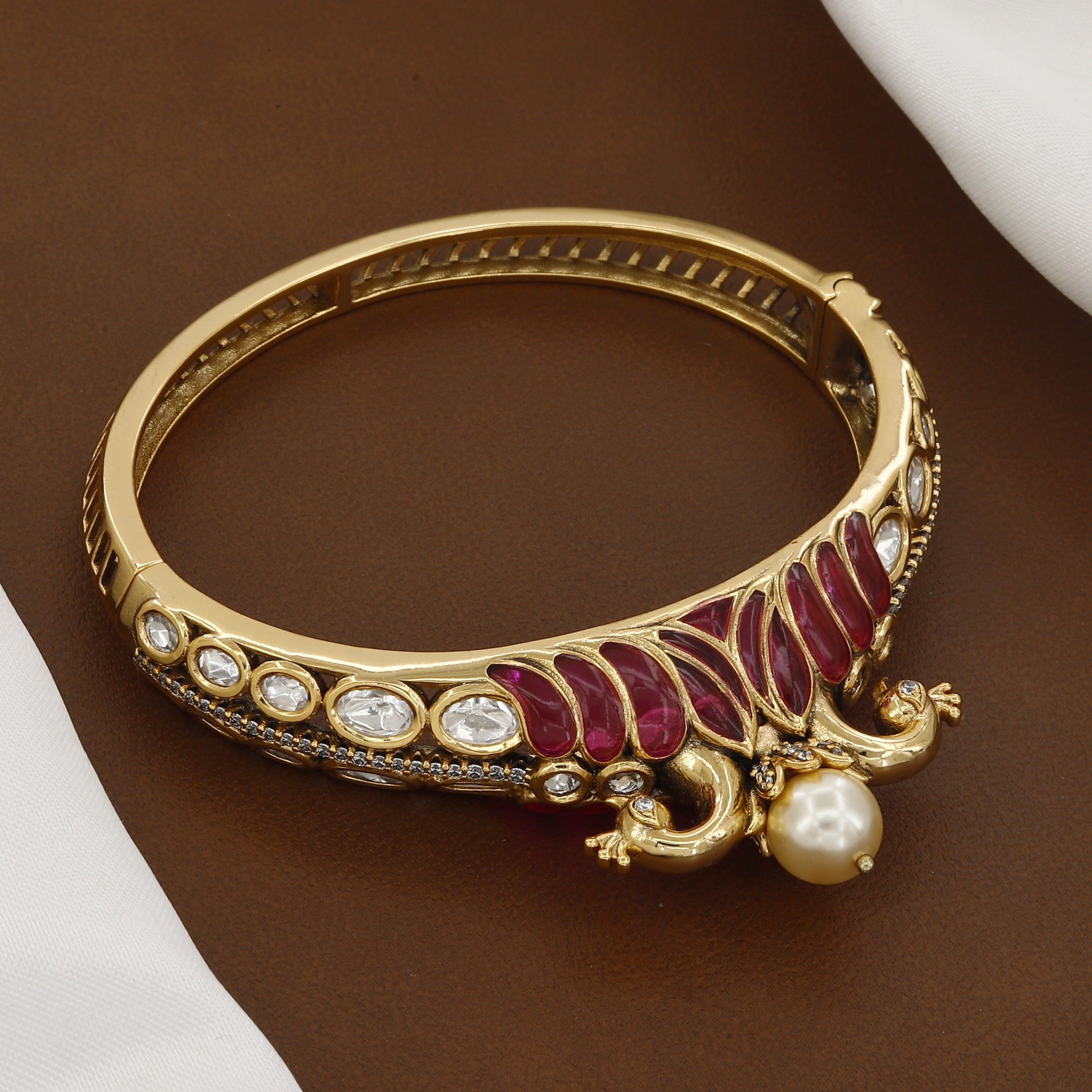 Victorian Polished Vintage Meenakari Kada with Center Pearl & Kundan Inlay