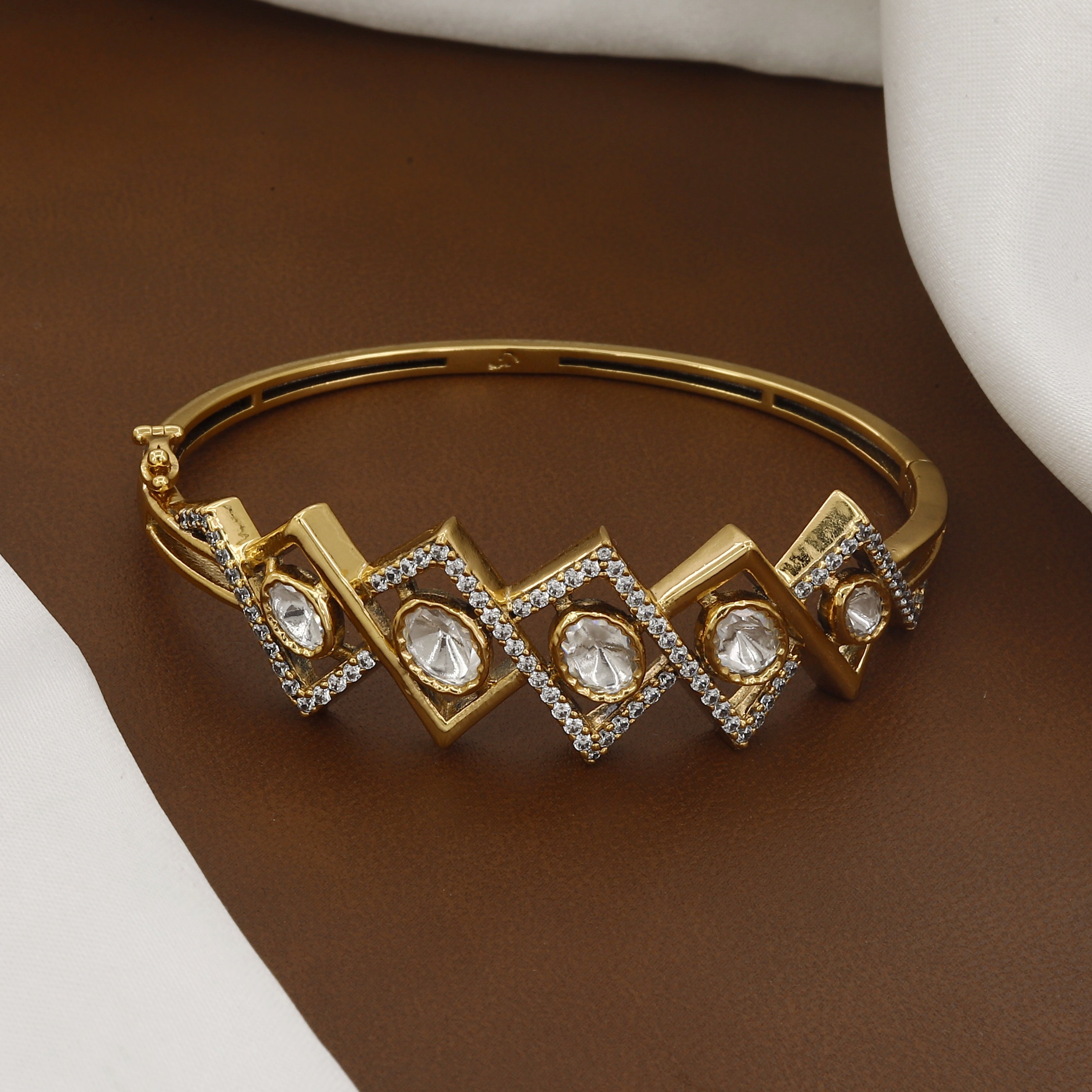 Victorian Polished Geometric Gold Diamond Polki Kundan Kada Bracelet