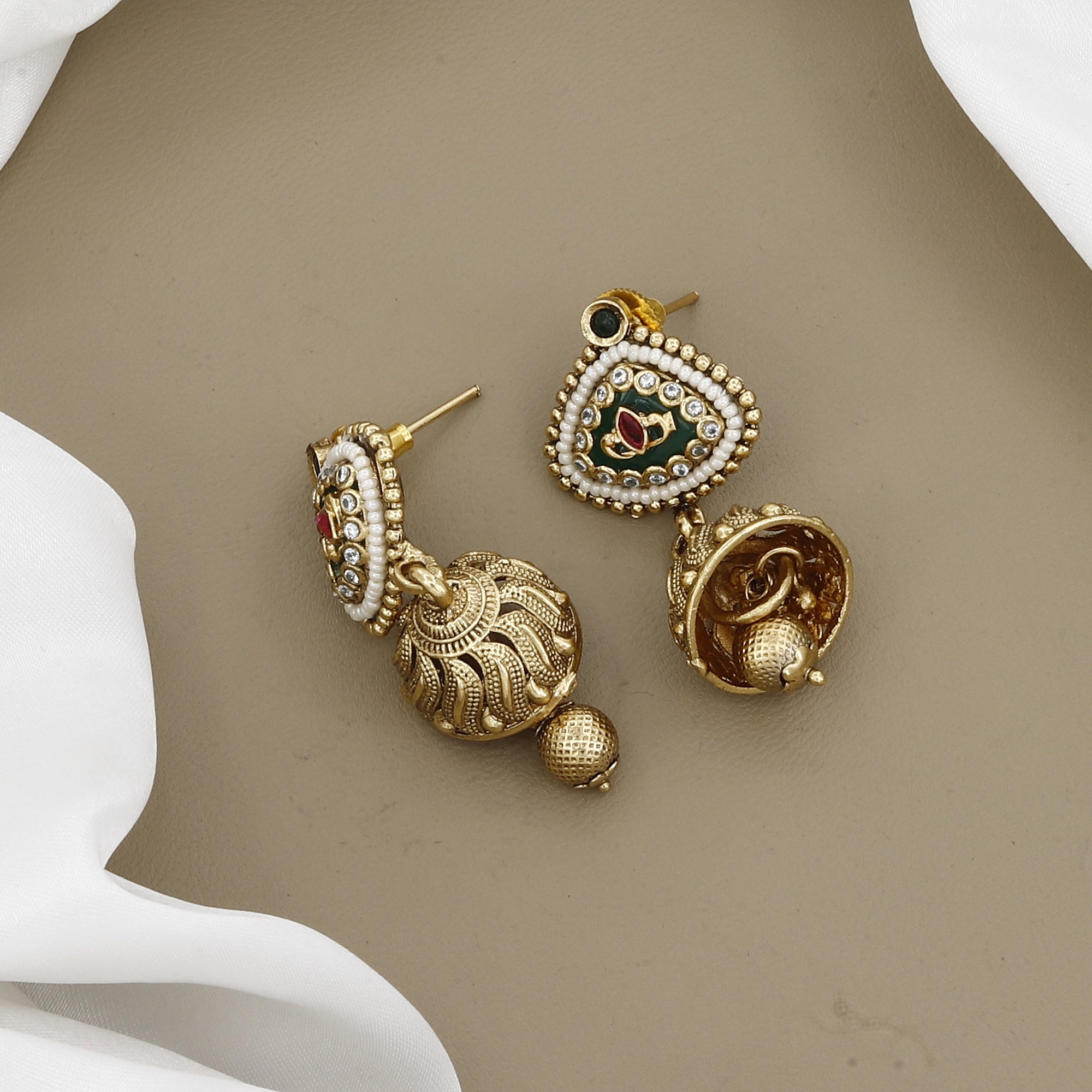 Antique Gold-Toned Multi-Strand Necklace Set with Kundan & Emerald Green Accents