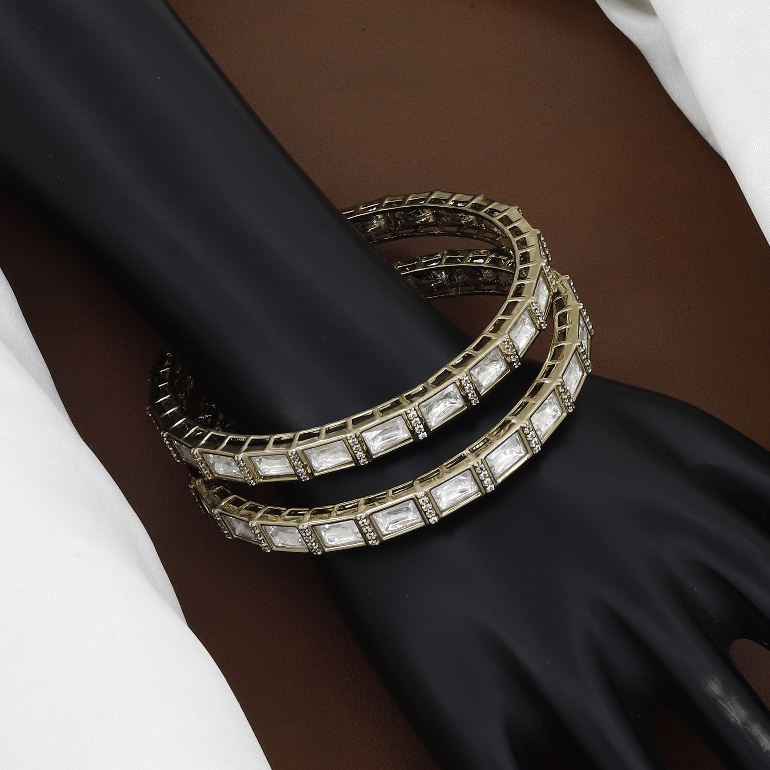 Mehndi Polished Slim Kundan Patla Set