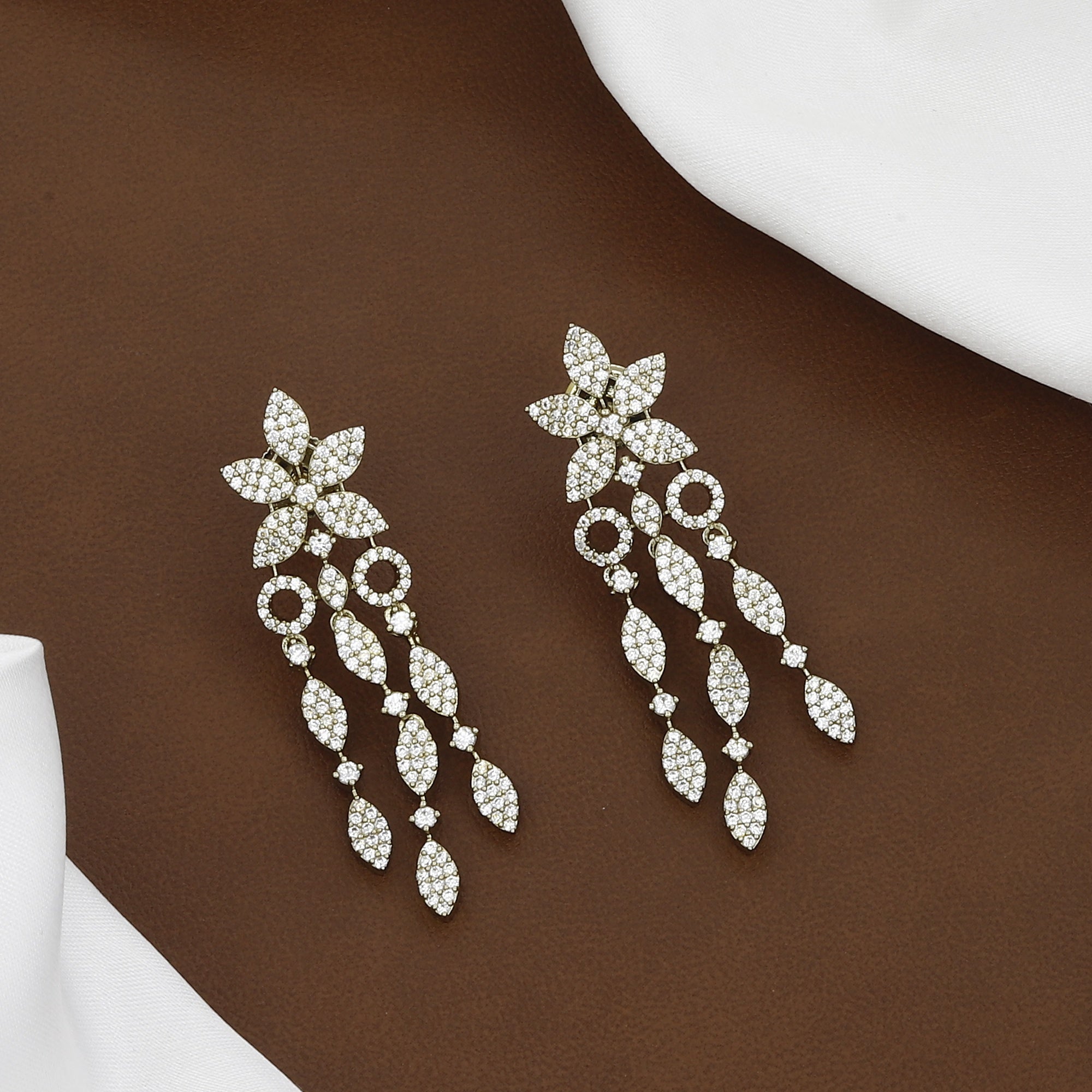 Elegant Mehndi-Polished American Diamond Floral Necklace Set