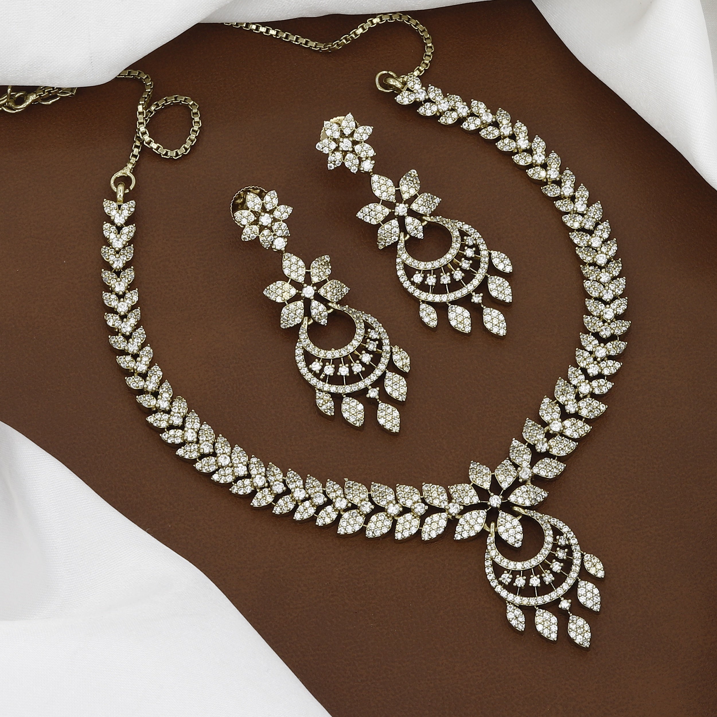 Mini Mehndi Polished American Diamond Floral Necklace Set