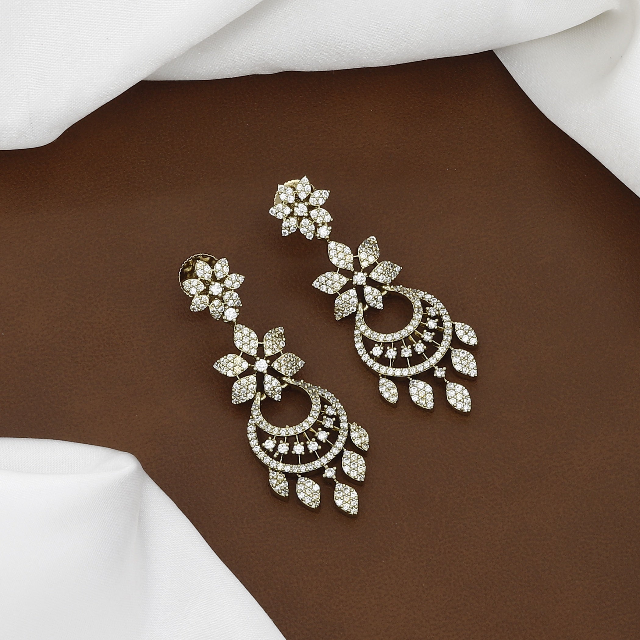 Mini Mehndi Polished American Diamond Floral Necklace Set