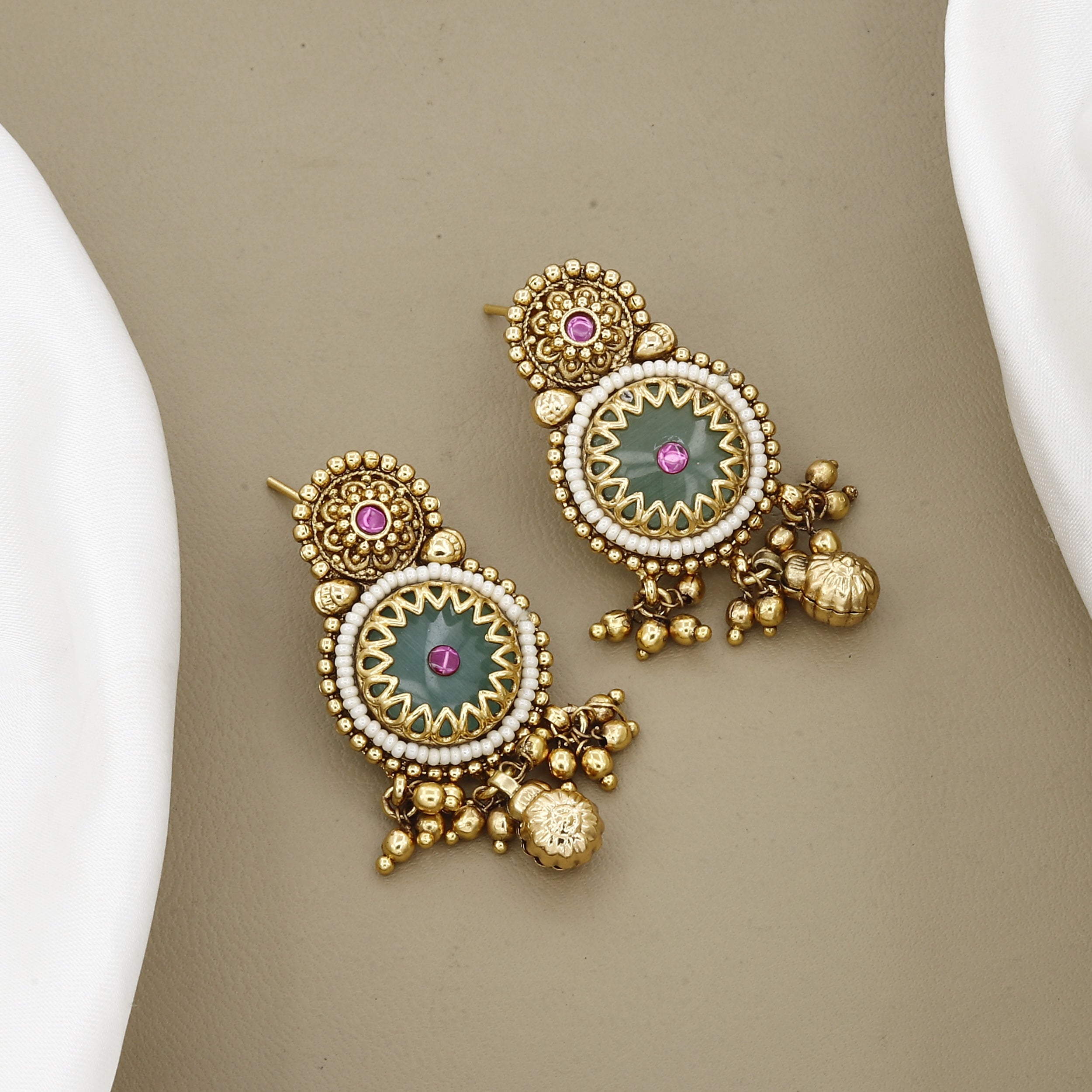 Triple-Strand Gold Bead Necklace Set with Circular Green Medallion