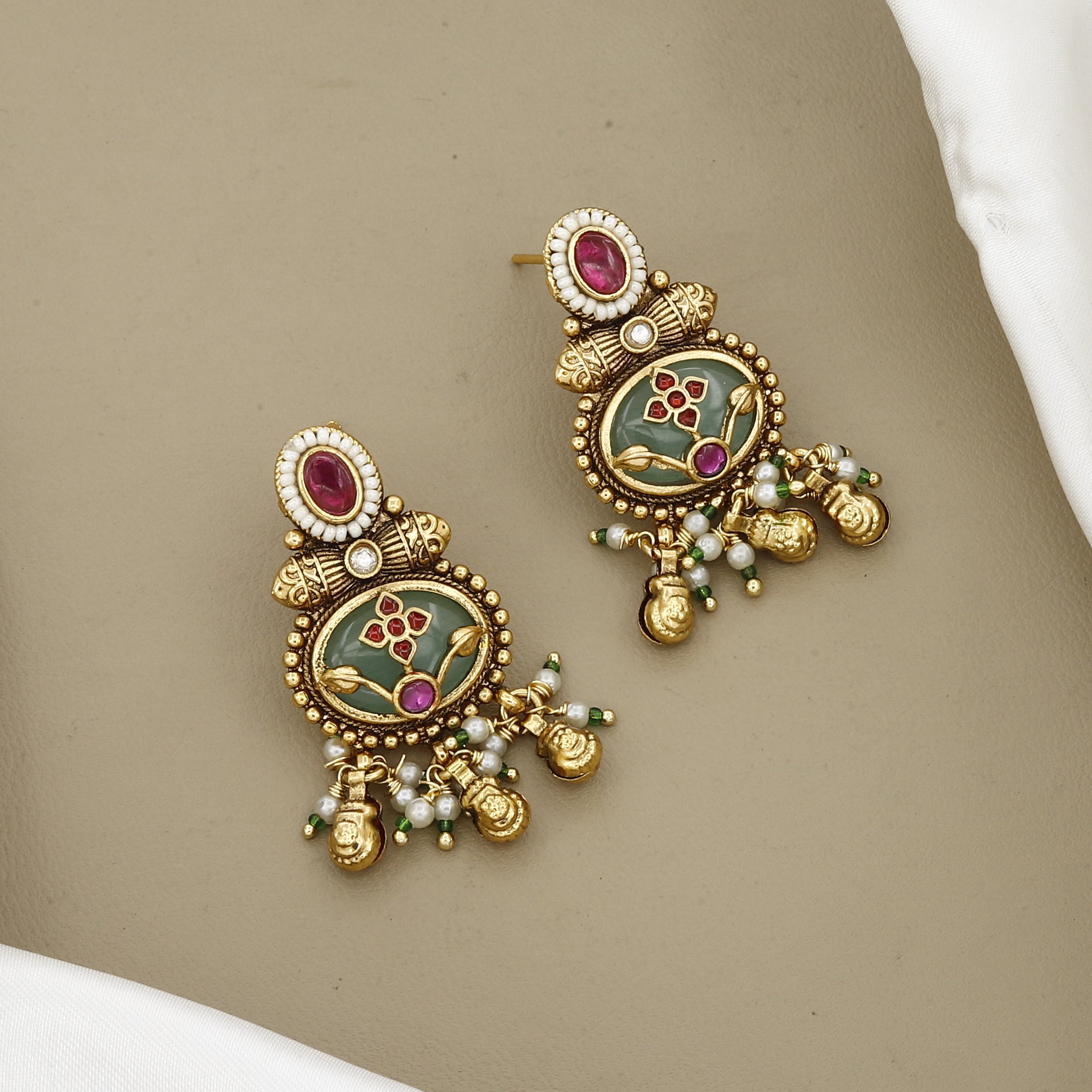 Grand Antique Gold Necklace Set with Meenakari & Peacock Motifs