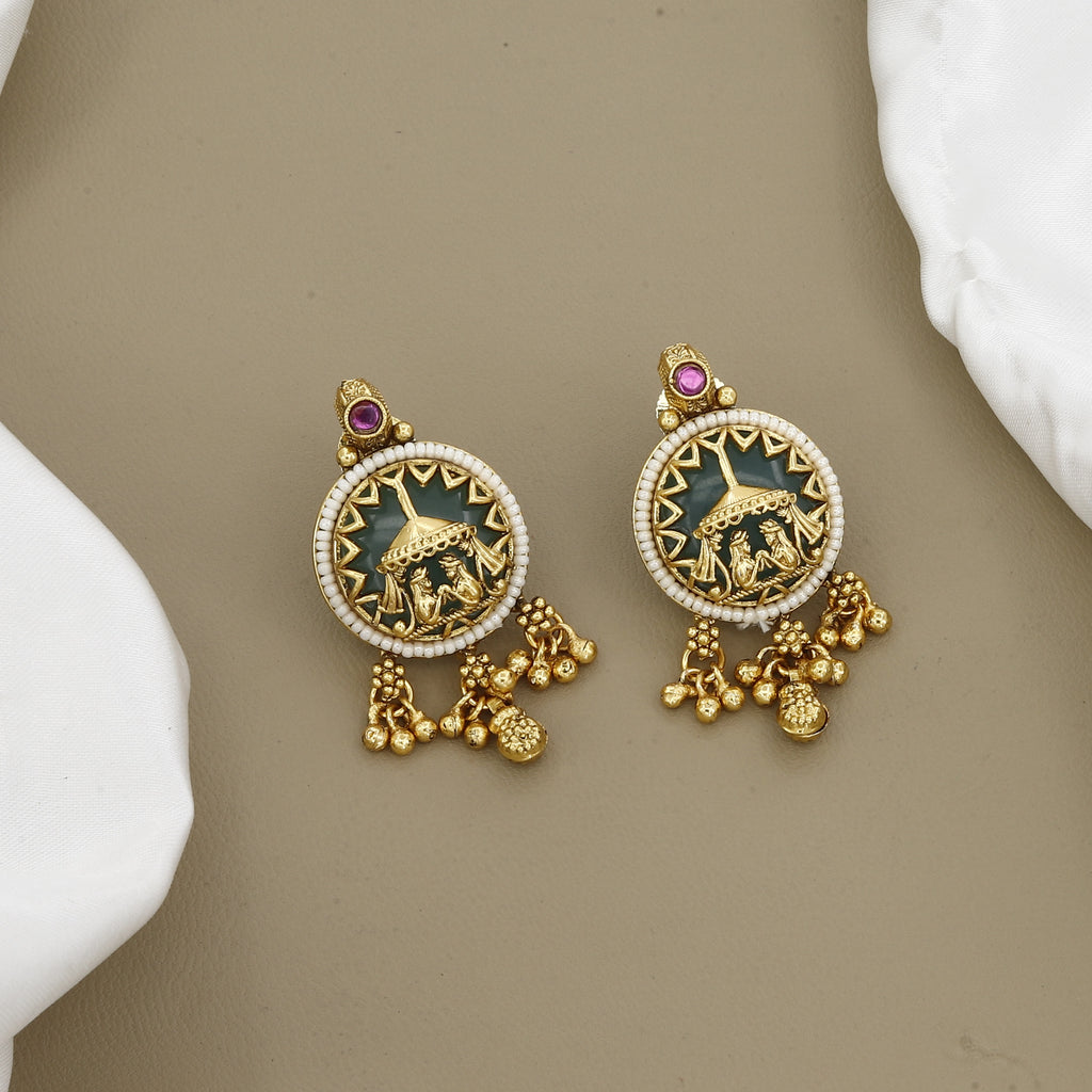 Traditional Antique Gold Mini Necklace Set