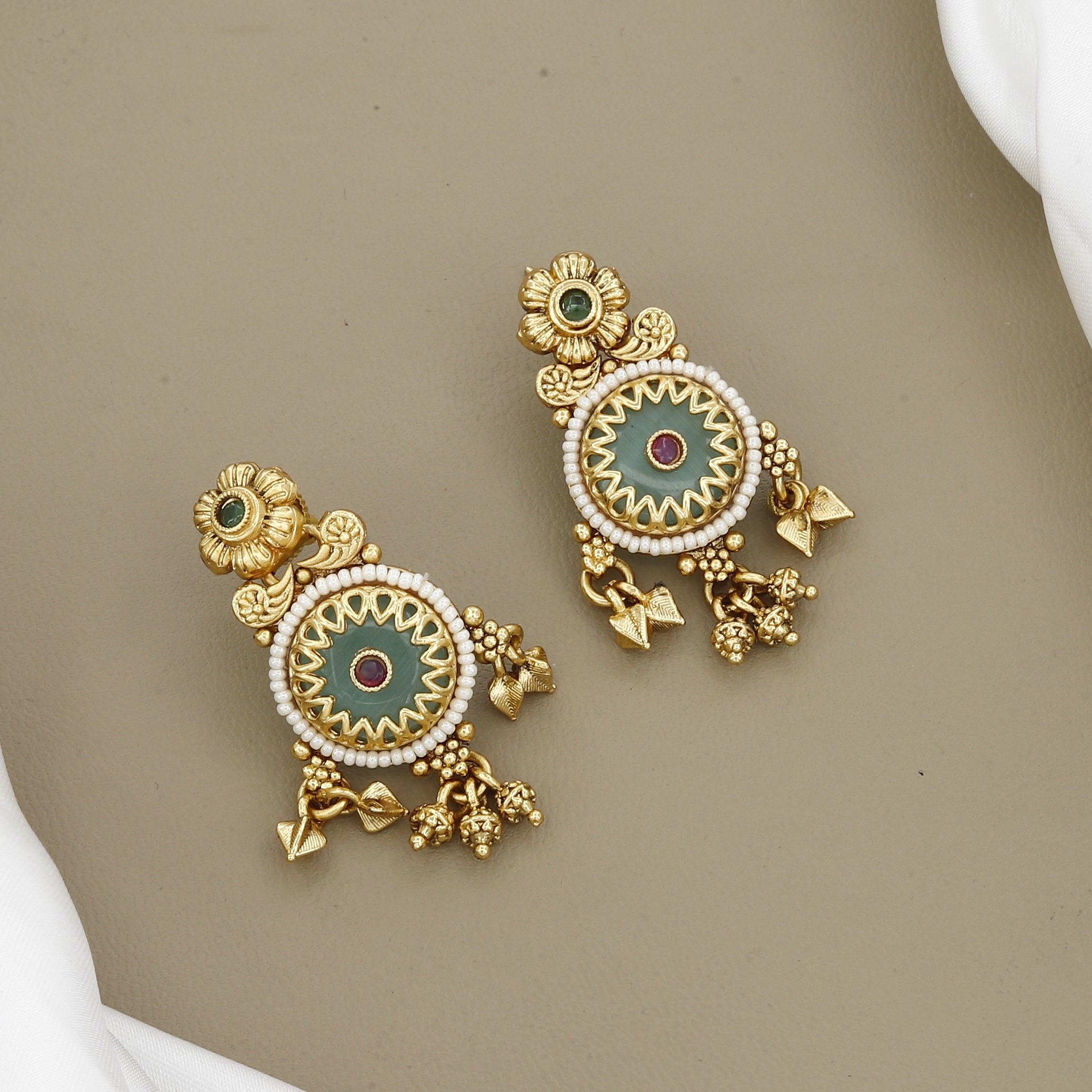 Elegant Ethnic Gold-Tone Necklace & Matching Earrings