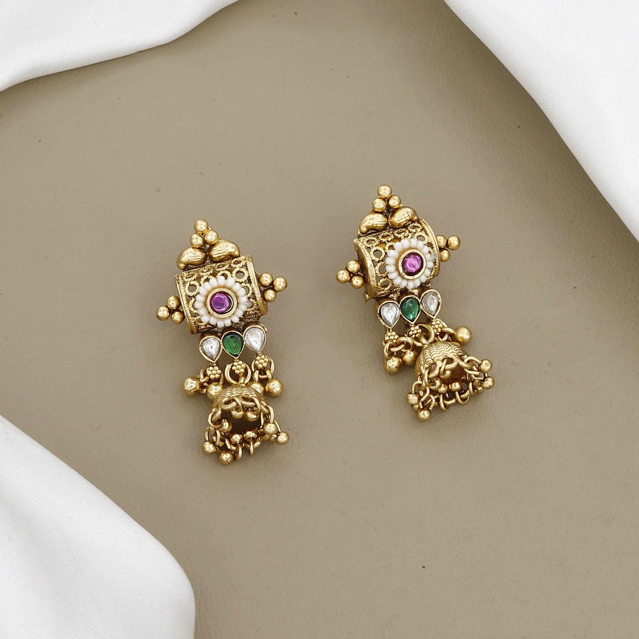 Antique Gold Finish Traditional Necklace Set with Earrings