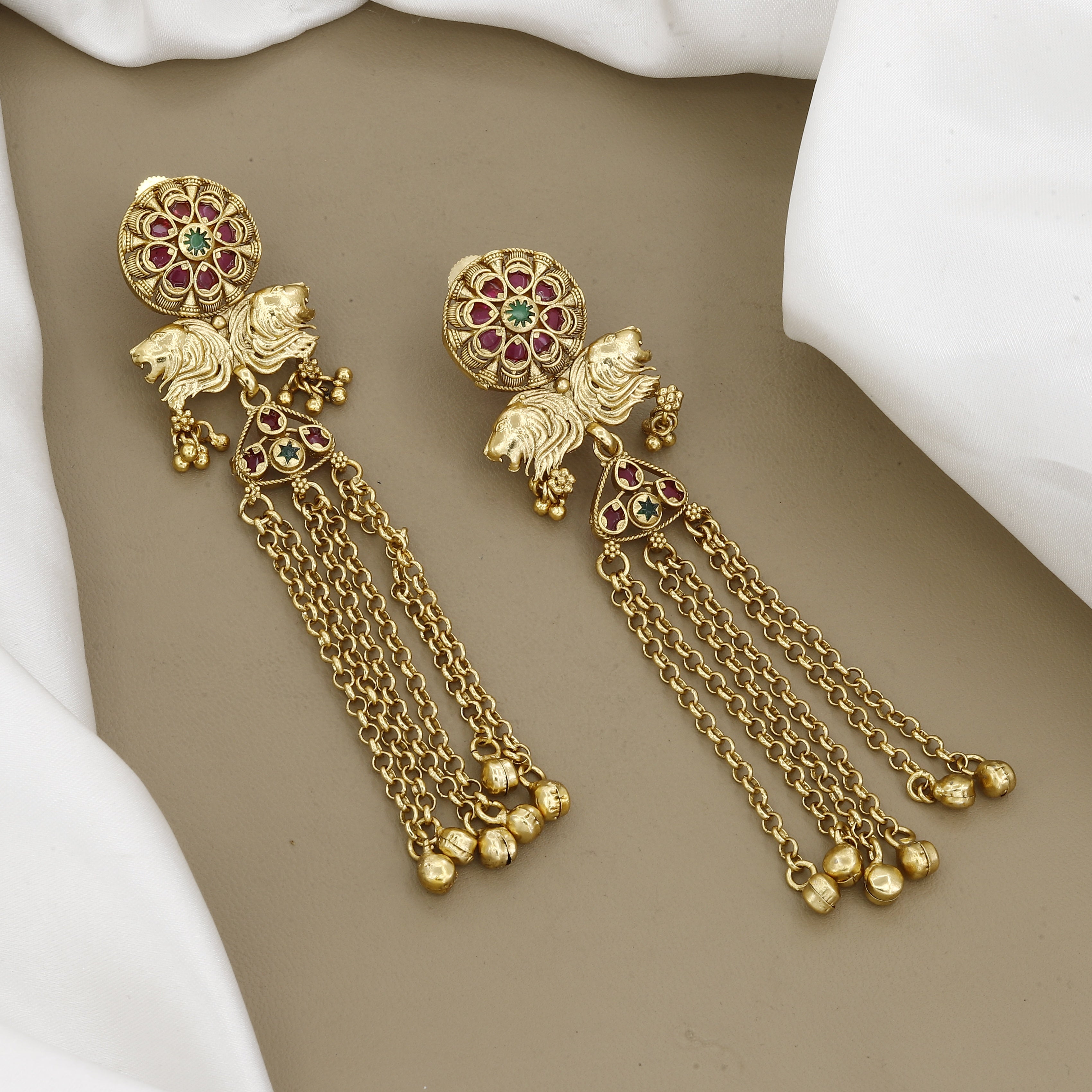 Regal Lion Motif Chain Antique Earrings