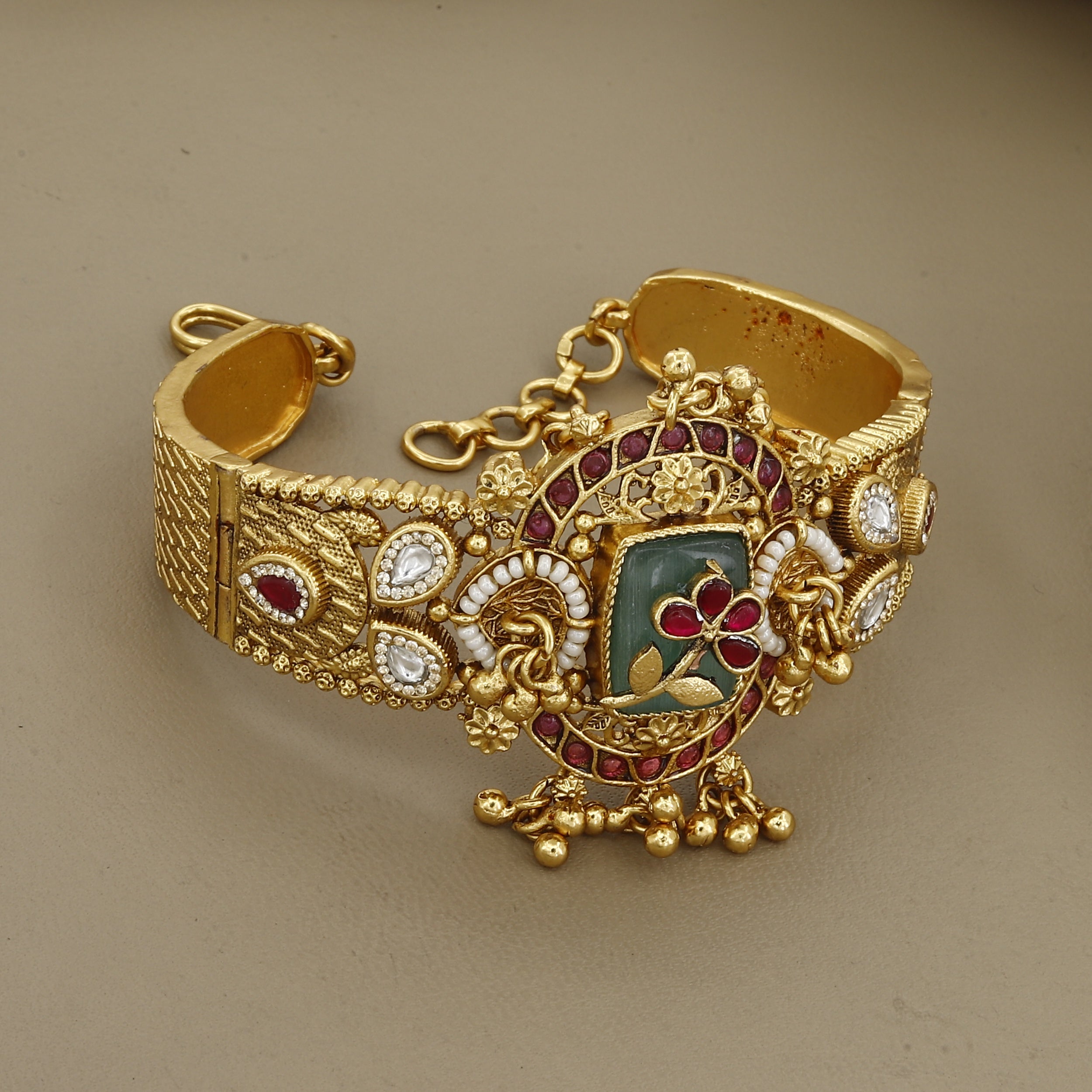 Antique Traditional Kundan & Pearl Gold Bangle Kada