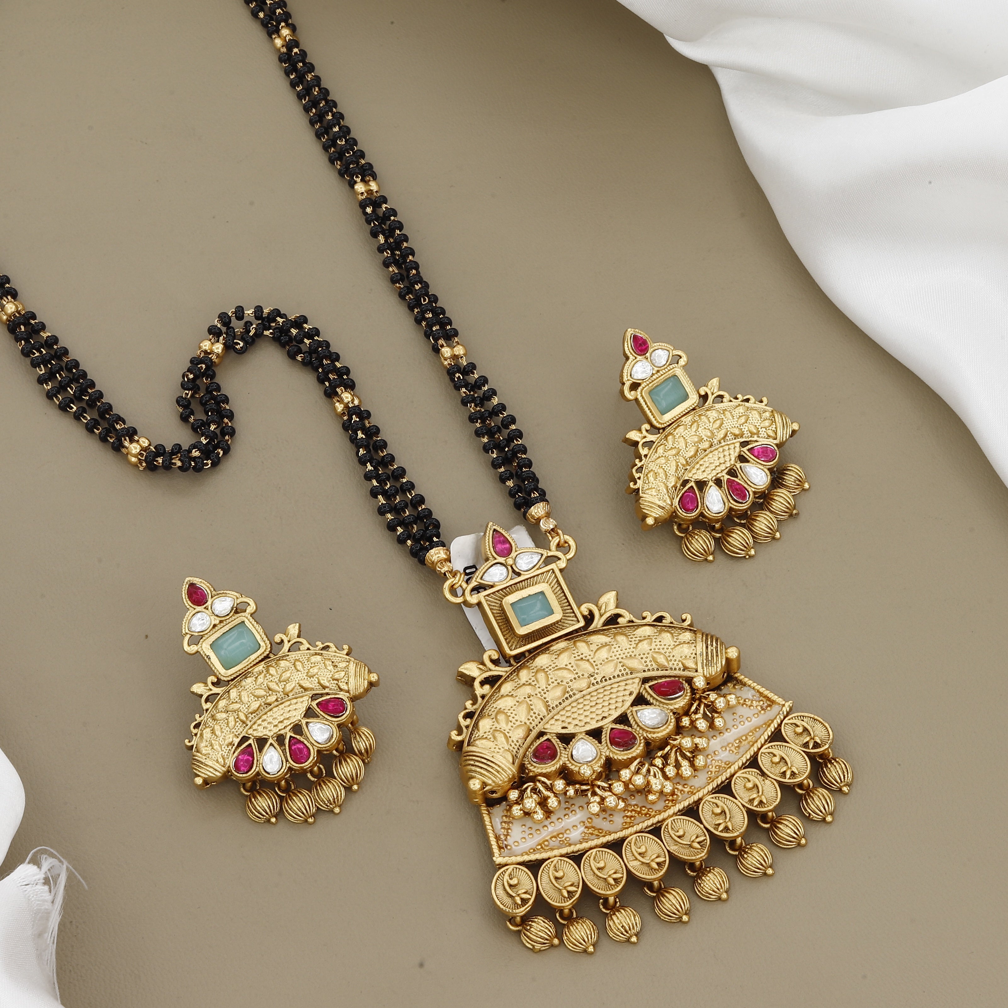 Refined Traditionalism Gold-Plated Coin-Drop Mangalsutra Set