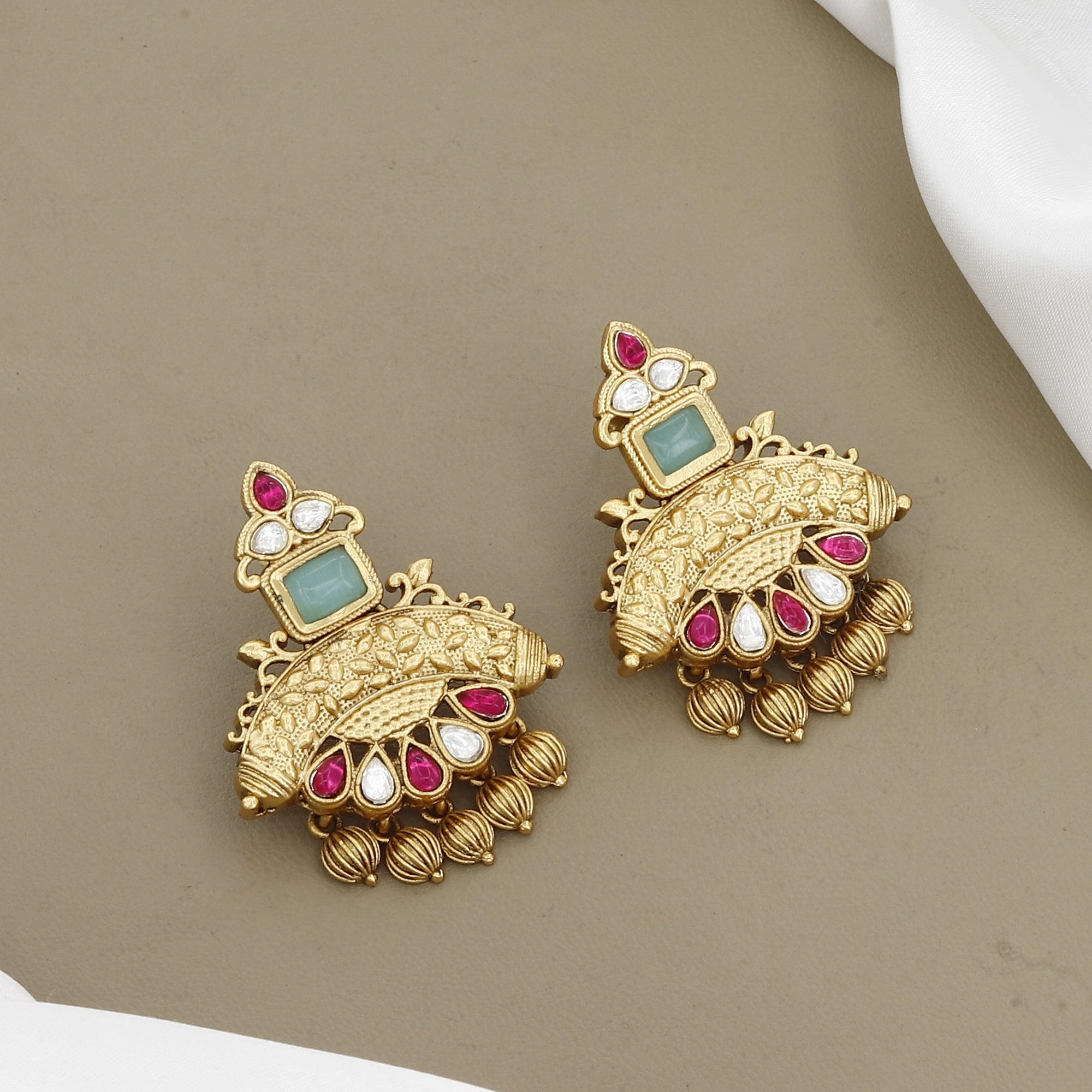 Refined Traditionalism Gold-Plated Coin-Drop Mangalsutra Set