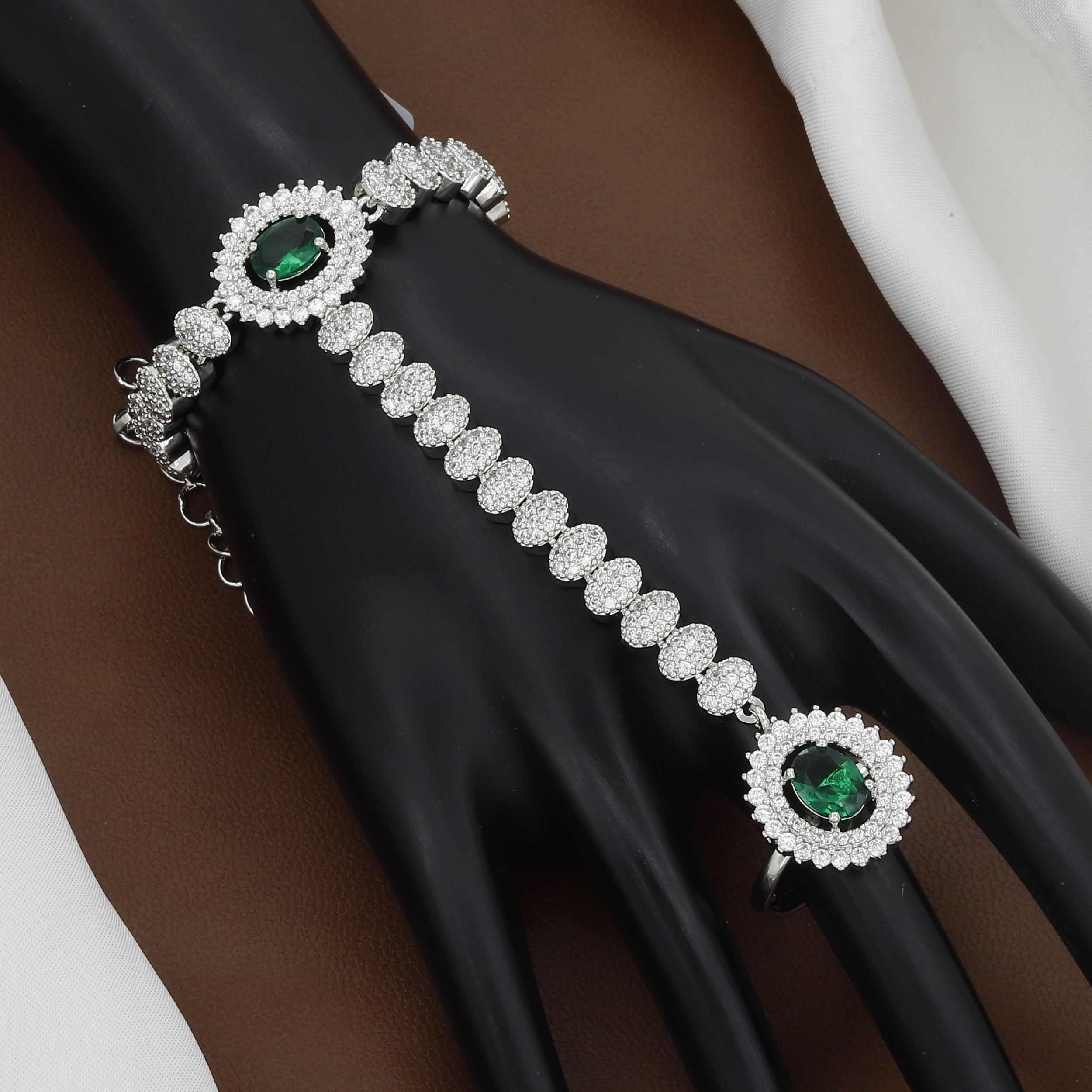 Silver Polished Emerald & CZ Stone Hath Panja