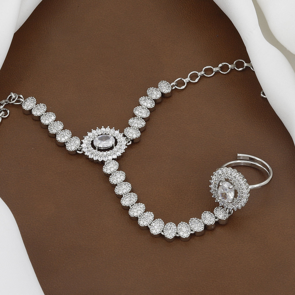 Silver Polished Emerald & CZ Stone Hath Panja