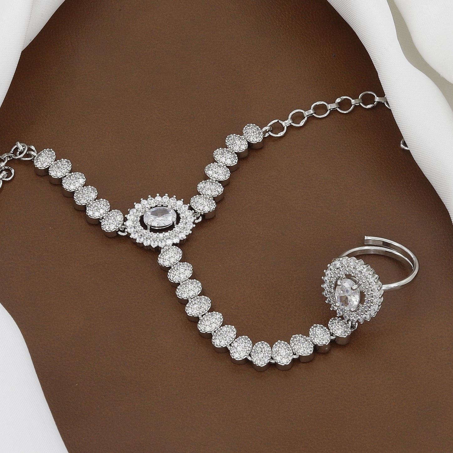 Silver Polished Emerald & CZ Stone Hath Panja