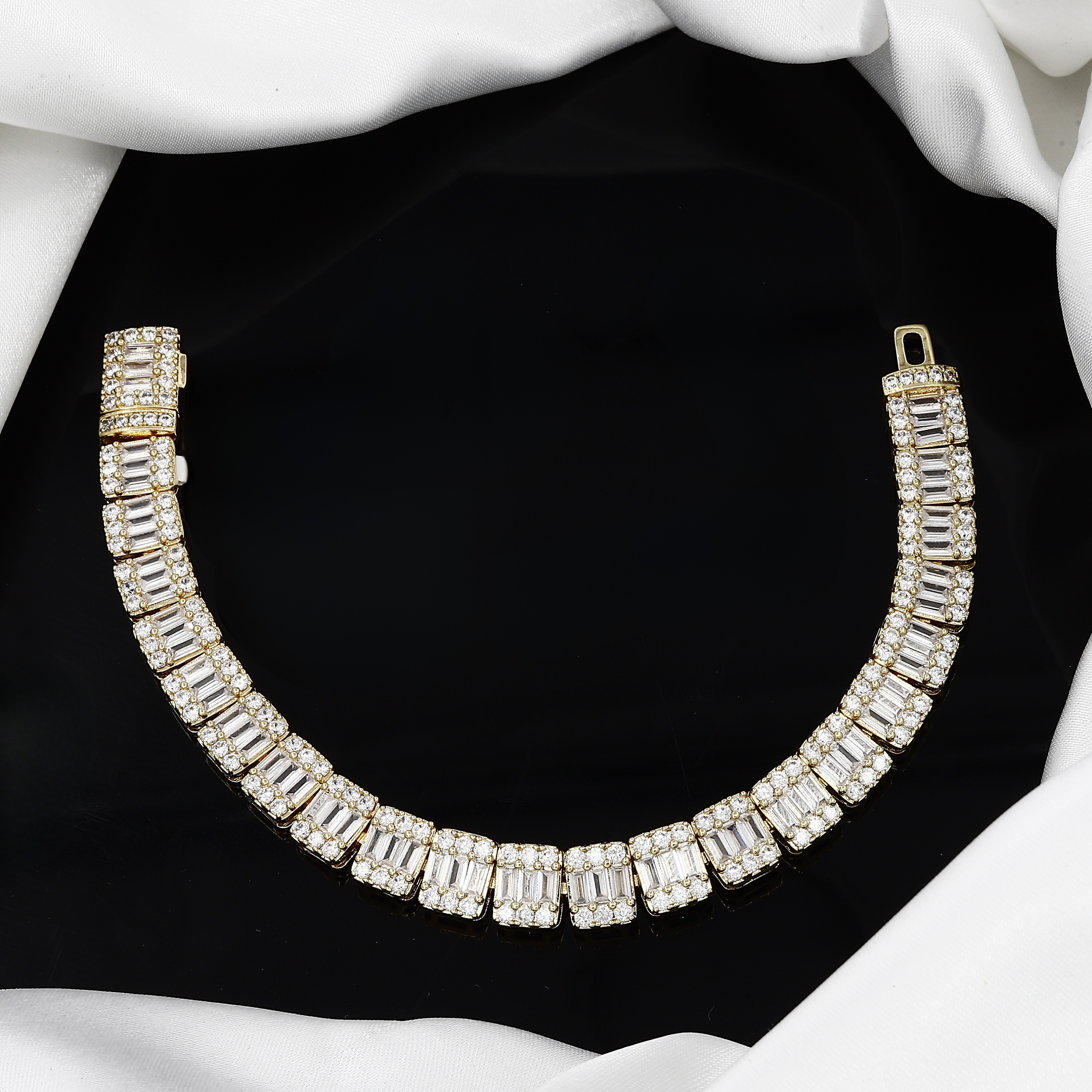 The Classic Emerald Cut Diamond Tennis Bracelet