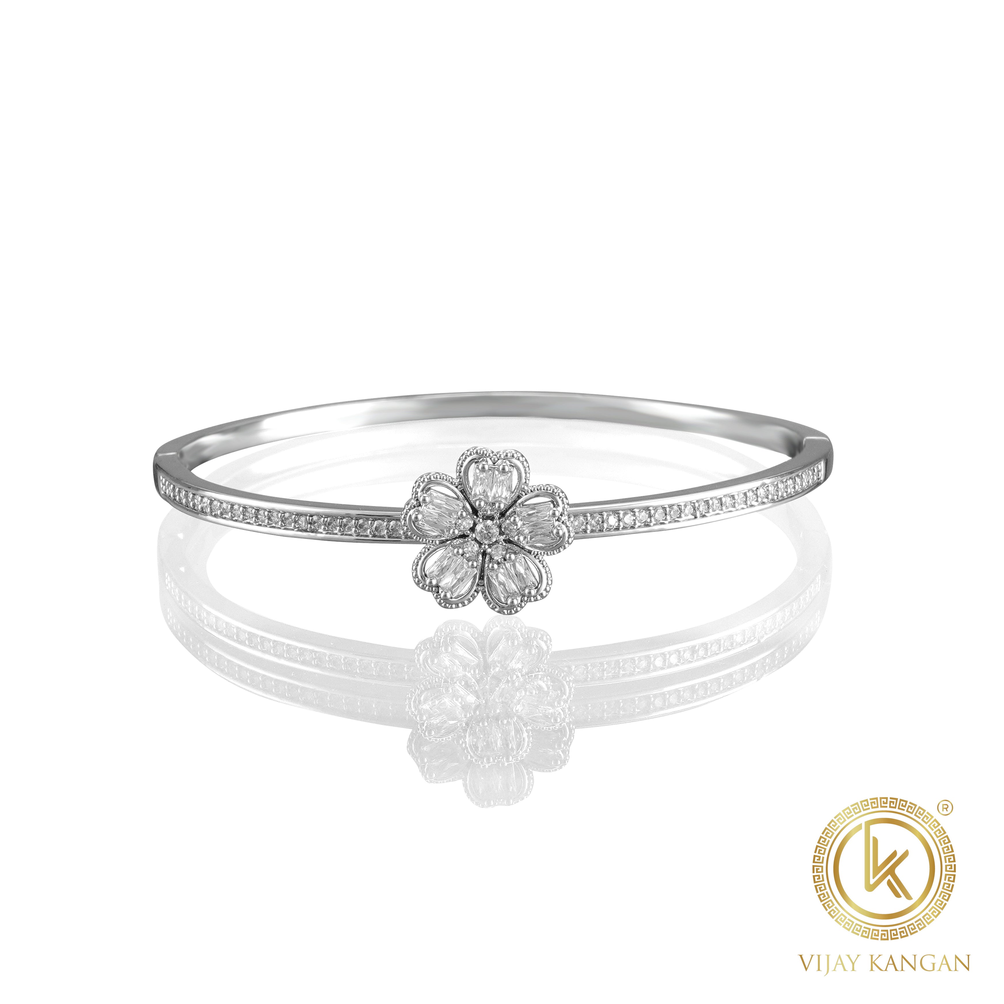 18k American Diamond Flower Design Silver Kada