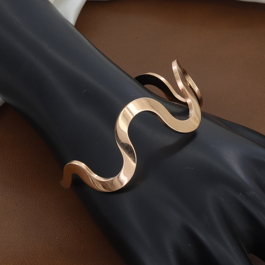 Minimalist Squiggle Open Bangle Wavy Gold Cuff Bracelet