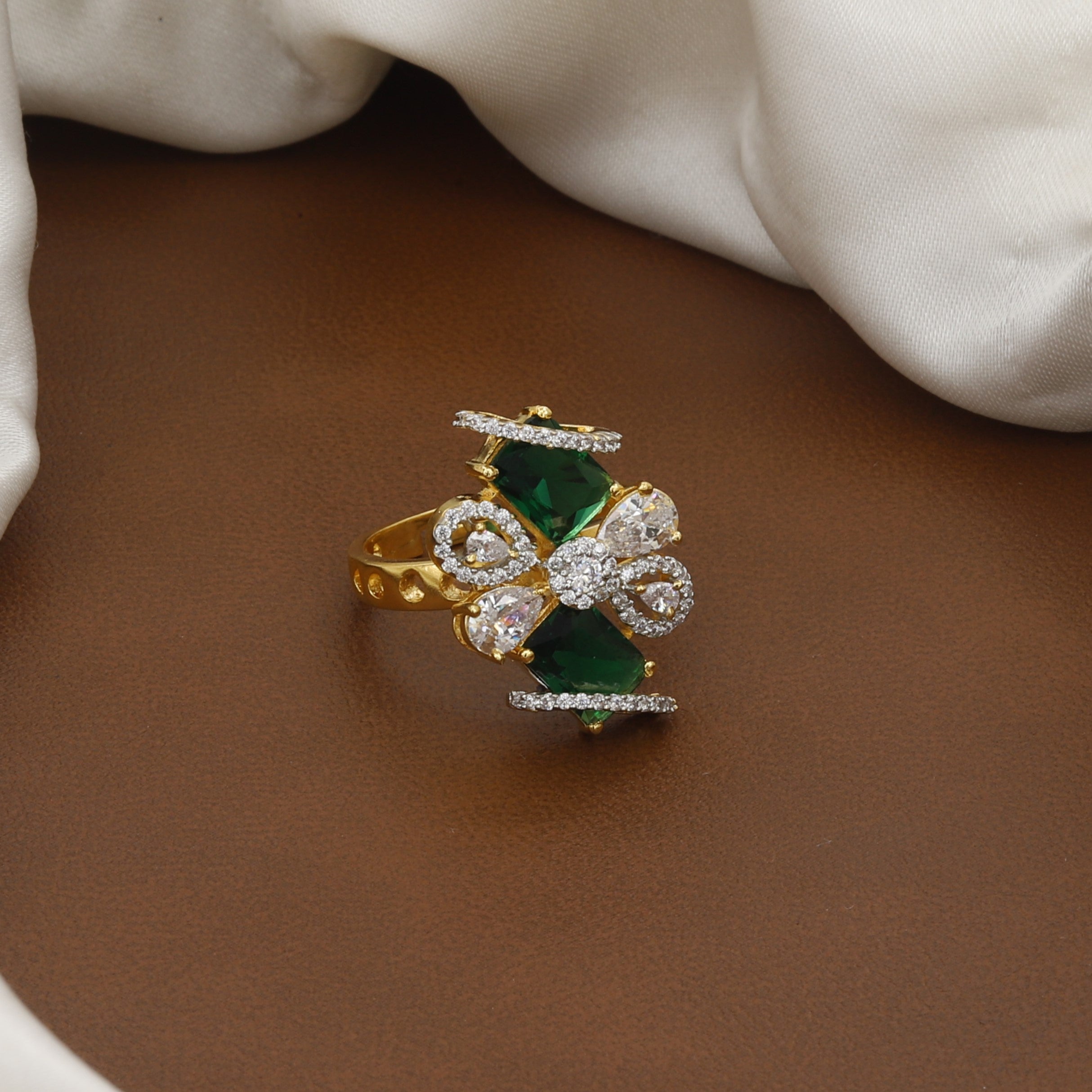 Gold Tone Cocktail Elegant Crystal Floral Statement Ring