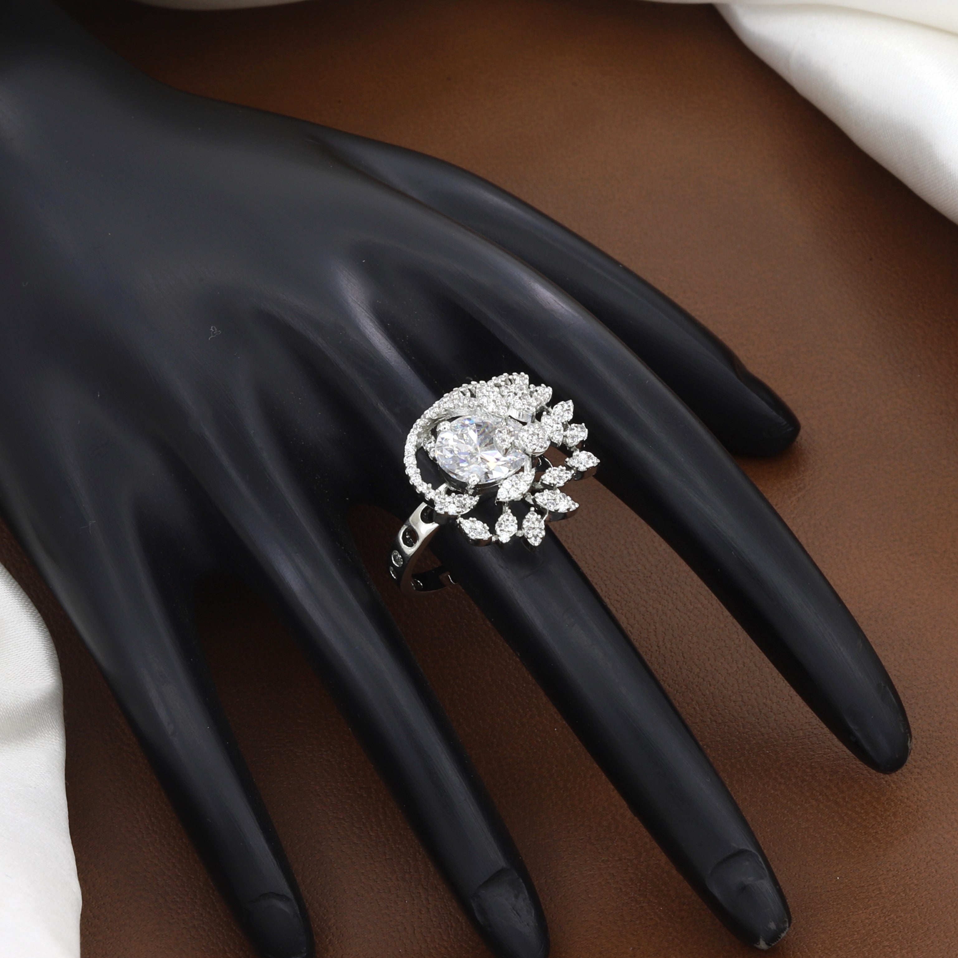 Stunning Silver Floral Ad Statement Party Ring