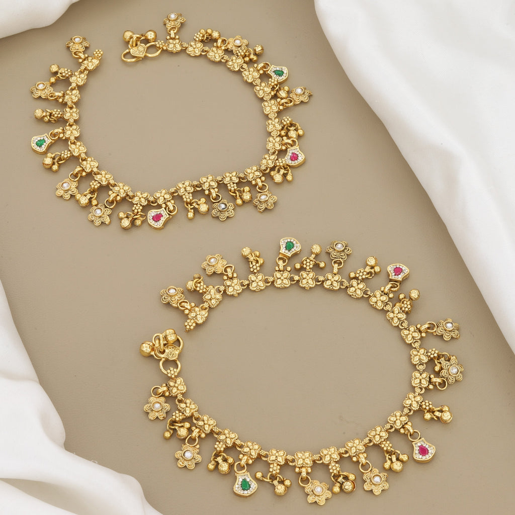 Pair of 2 Traditional Antique Gold Floral Anklet