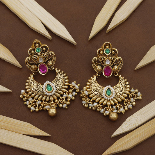 Stunning Kundan Bandhay Moti Set