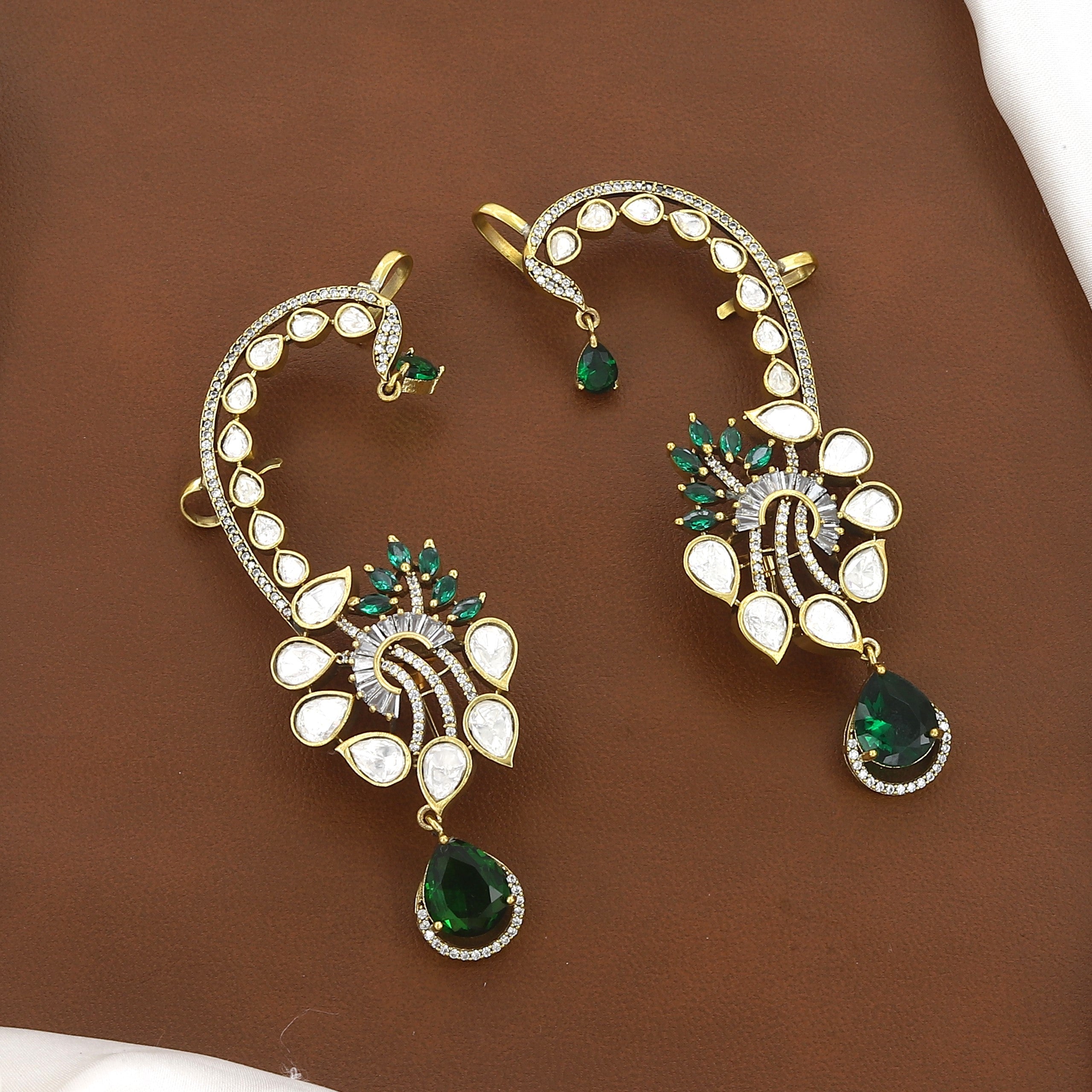 Victorian Polished Kundan & Emerald Full Ear Cuff Earring