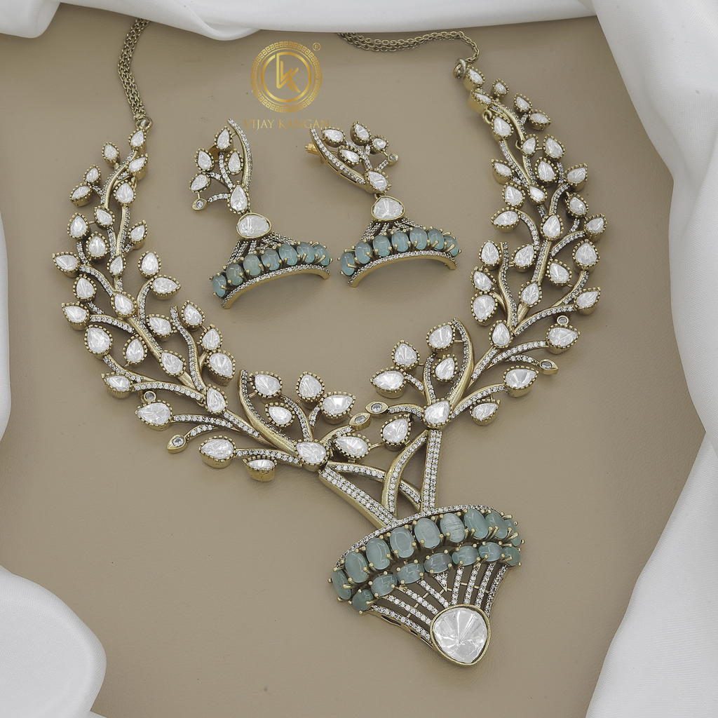 Sparkling and White Stone Floral Necklace with Earrings