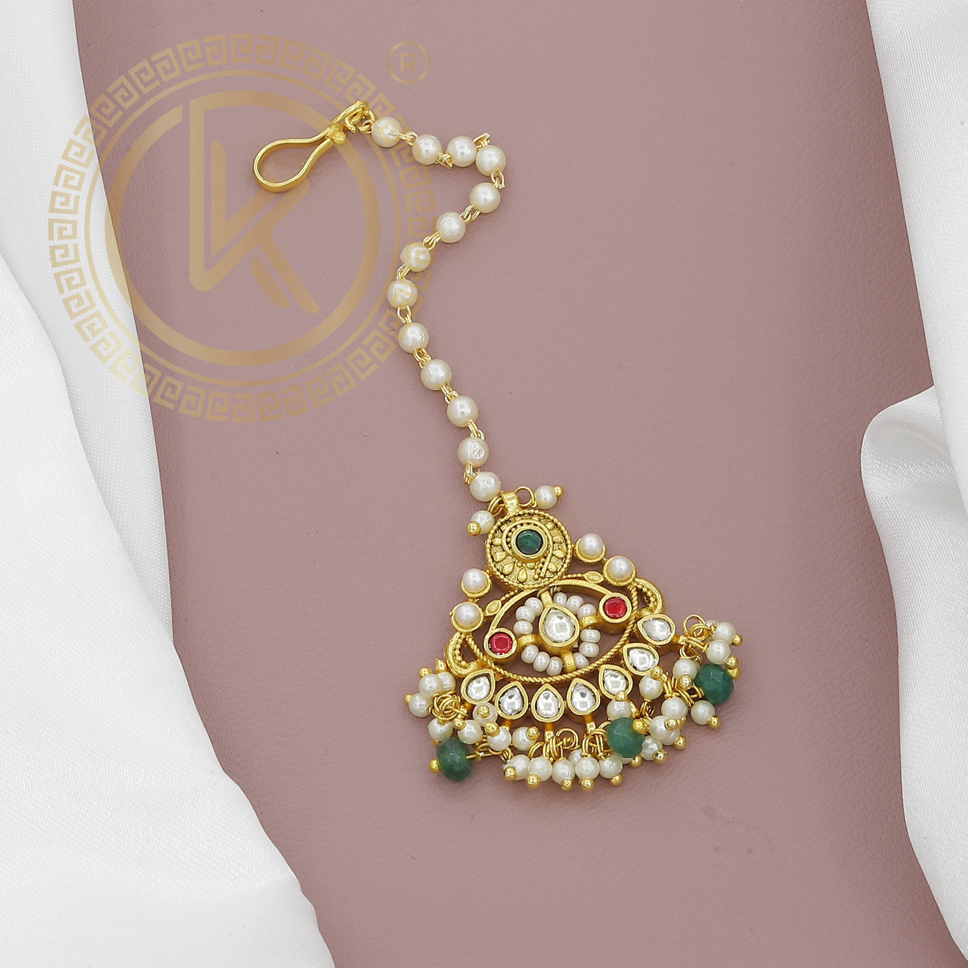 Gold Plated Floral Maang Tikka with Pearl & Kundan Detailing