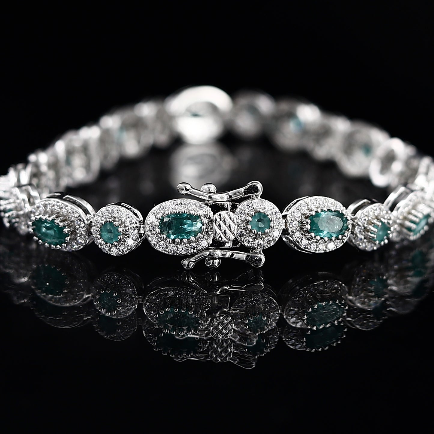 Imported Green American Diamond Loose Bracelet