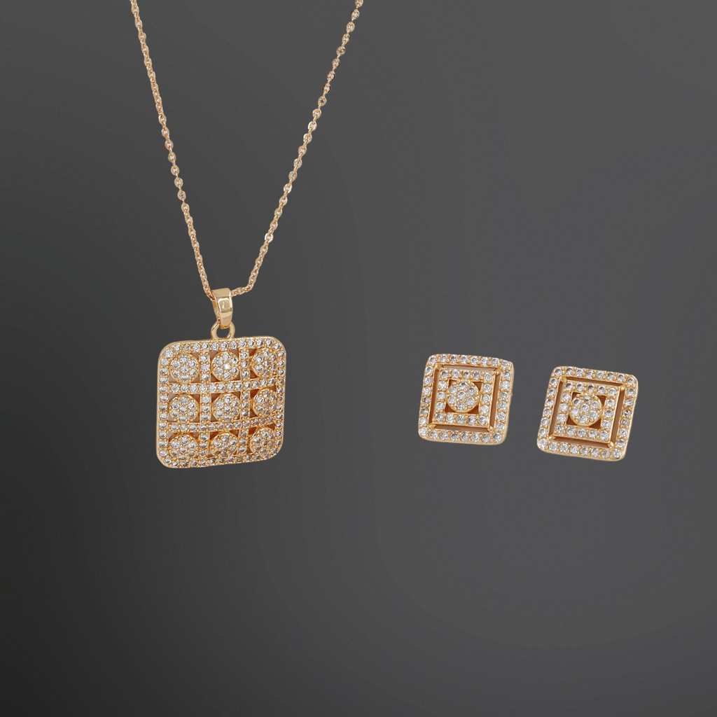 18k Polished Square Partywear Pendent Butti