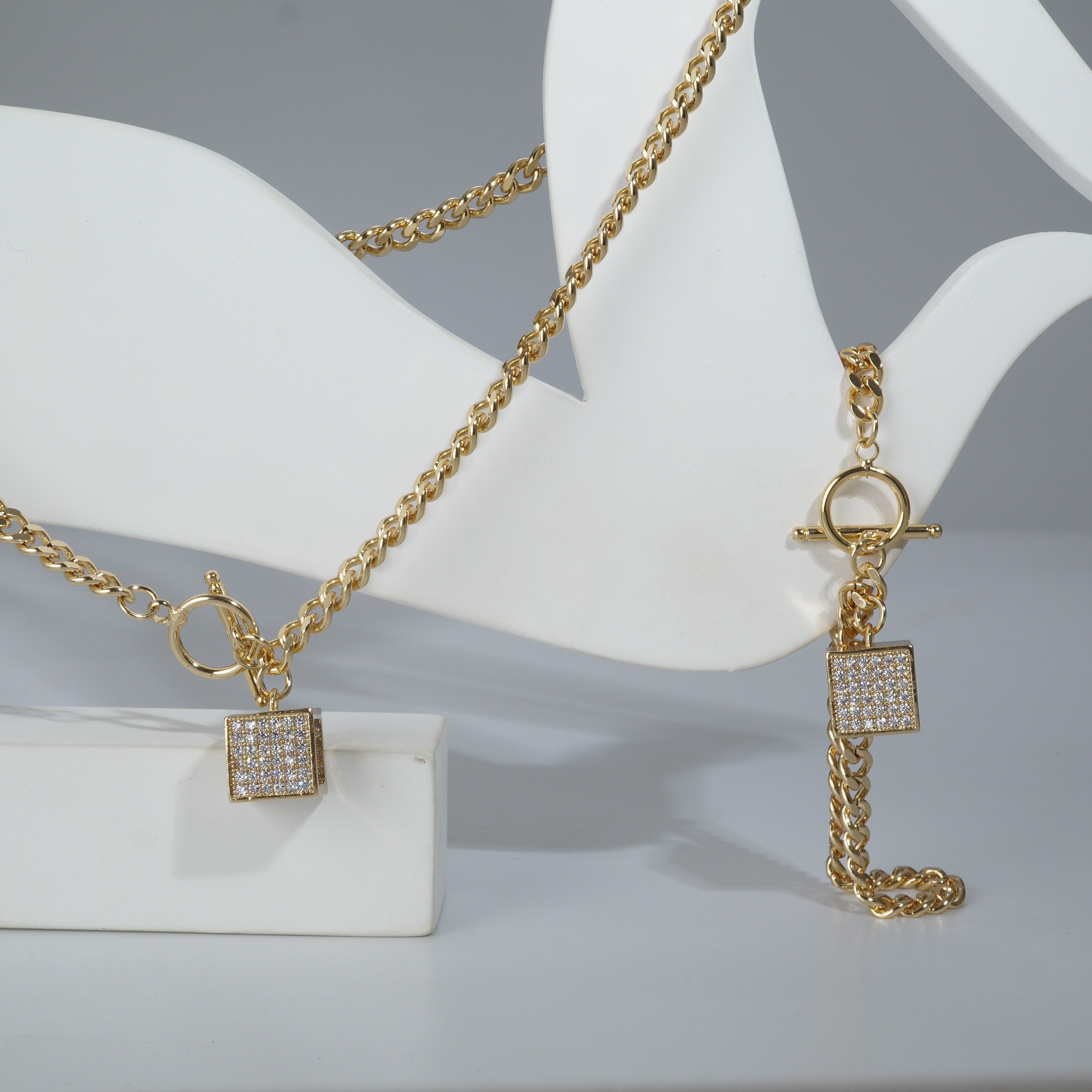 Goldpolish Square Pendent With Diamond Combo Jewelry