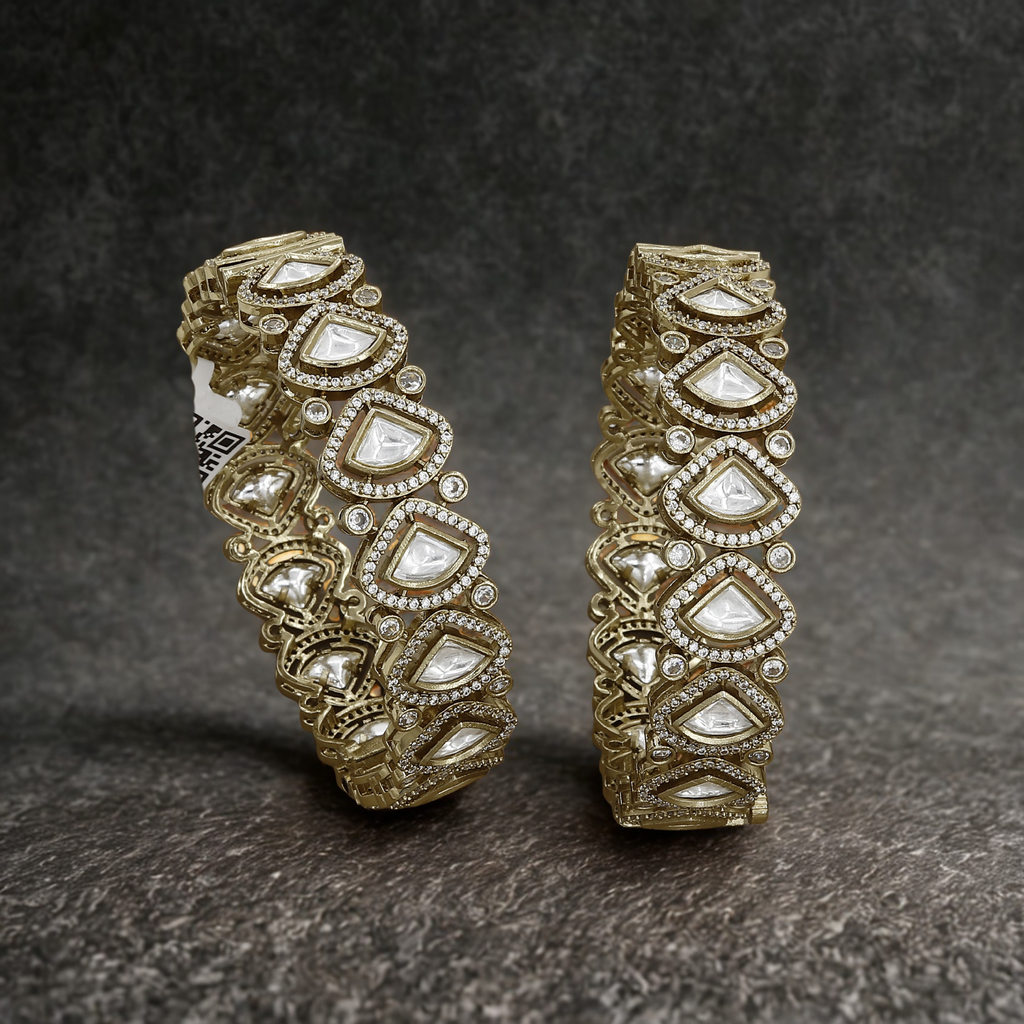 Mahendi Polished Uncut Diamond Polki Kundan Patla Set