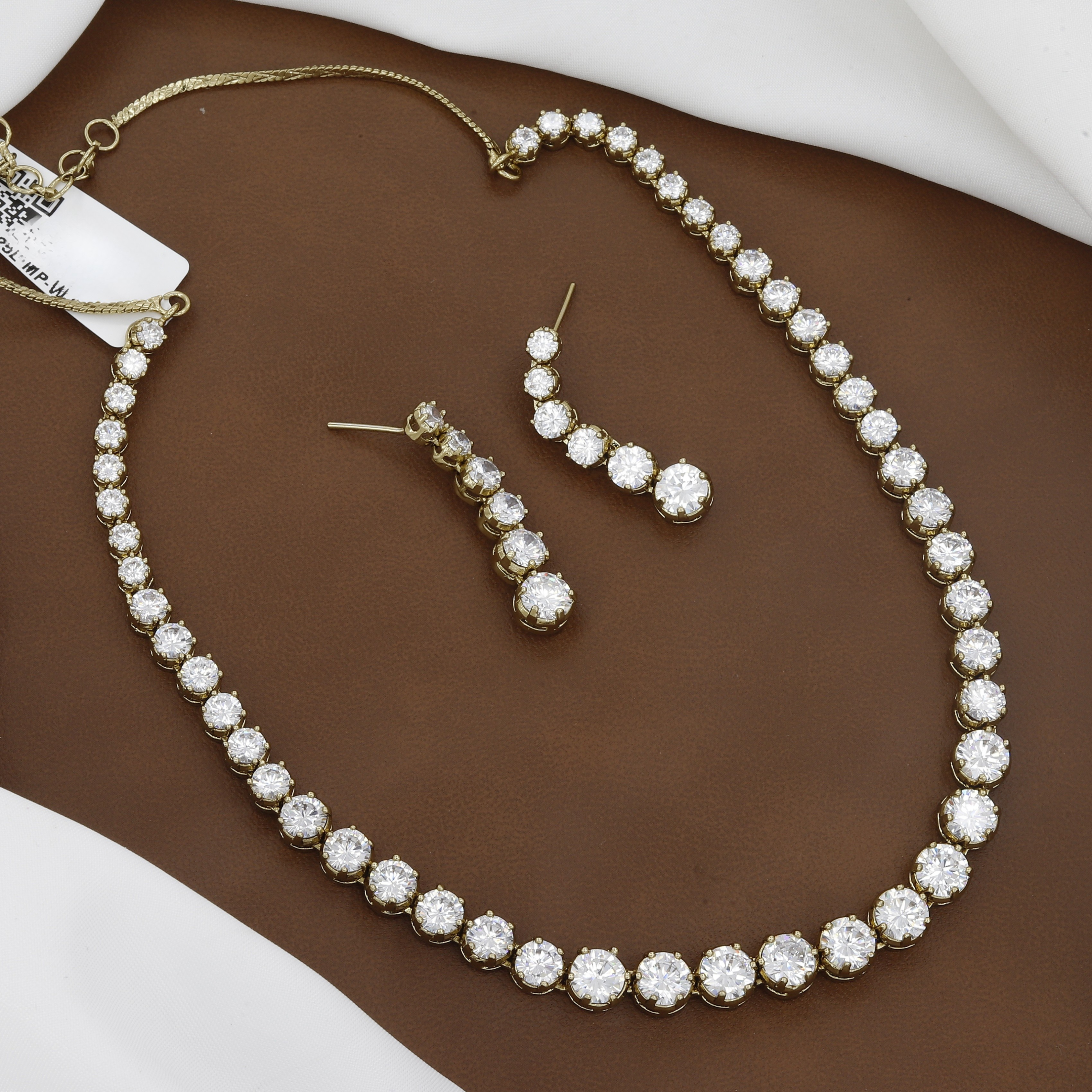 Mehndi Polish Classic Solitaire Diamond Look Tennis Necklace & Earring Set