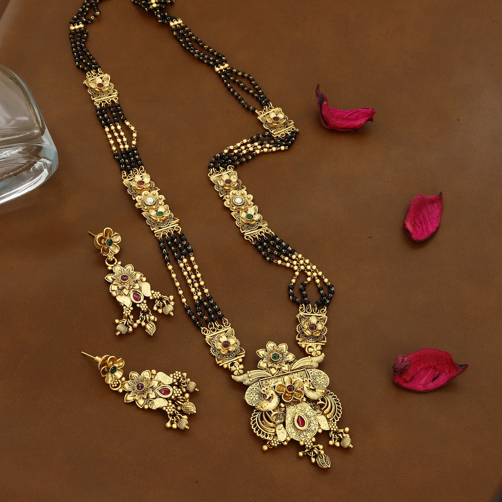 Auspicious Peacock Design Gold Mangalsutra Set
