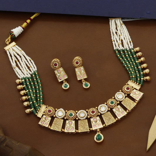 Short Moti Border Fit Antique Choker Set With Earrings