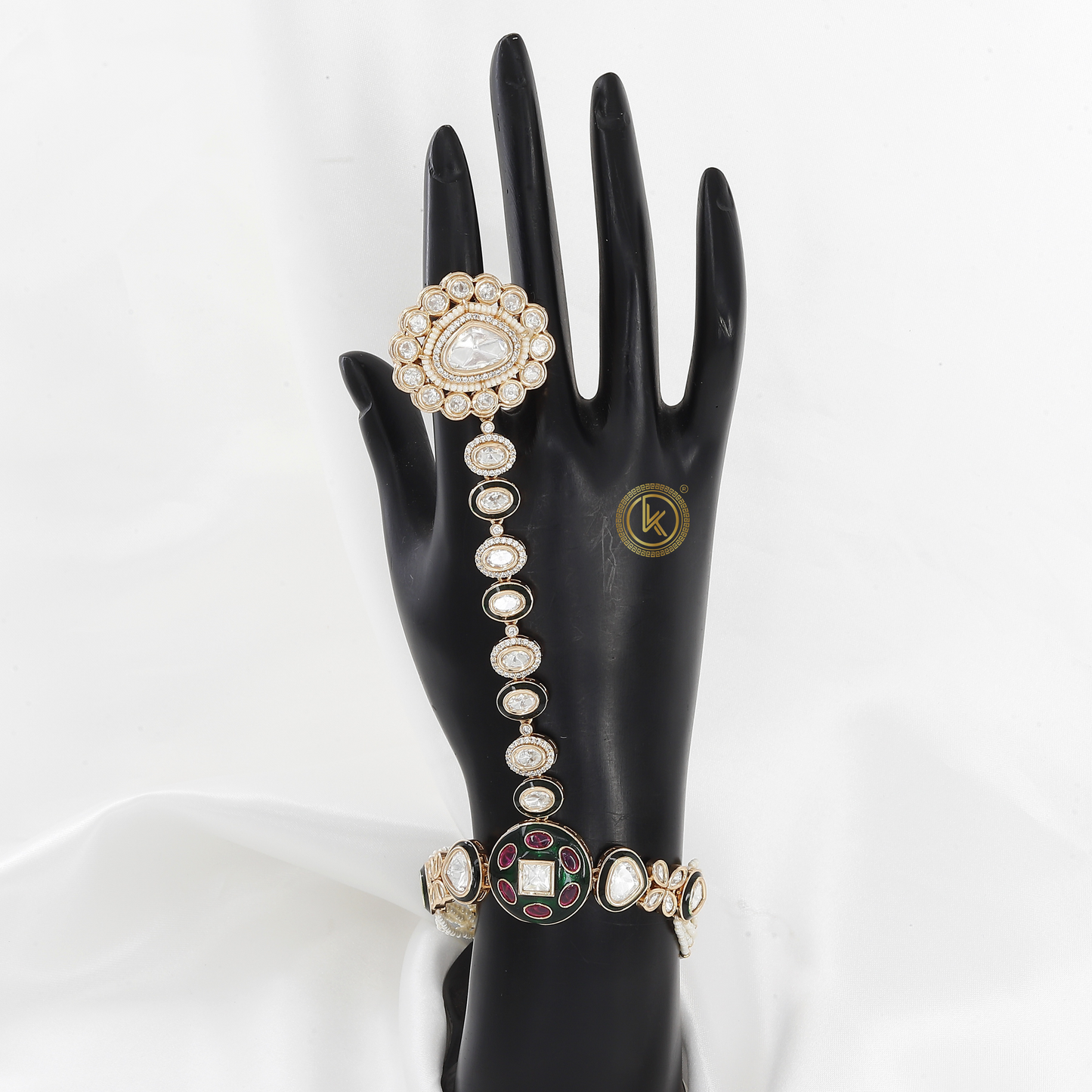 Stylish Bridal Hath Panja with Black & Gold Details