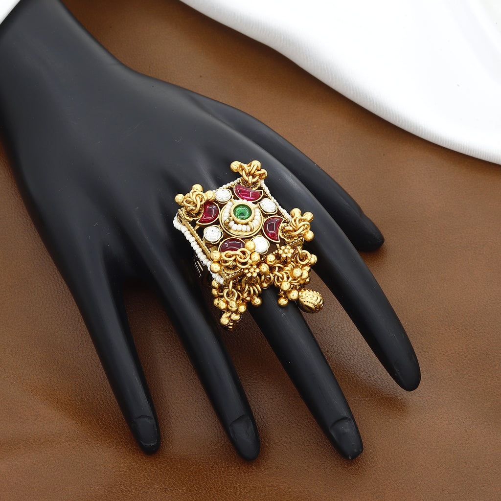 Unique Freesize Kundan Ring with Multi-Stone Detail