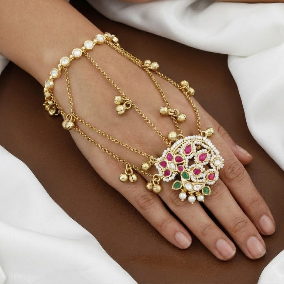 Traditional Gold-Plated Kundan Hathphool with Pearl Beading and Ghungroo Accents