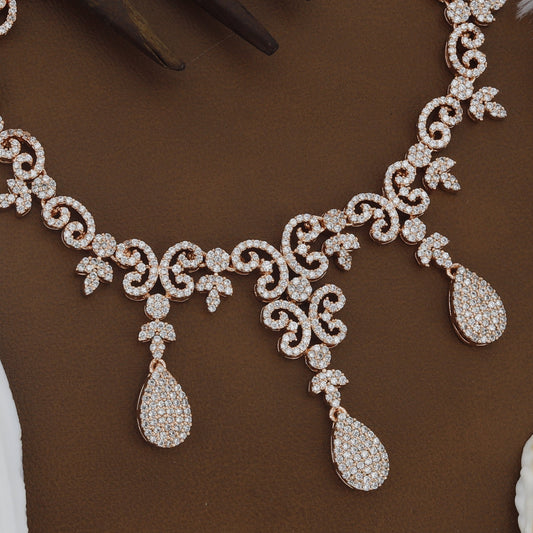 Rose polish Diamond Necklace Set