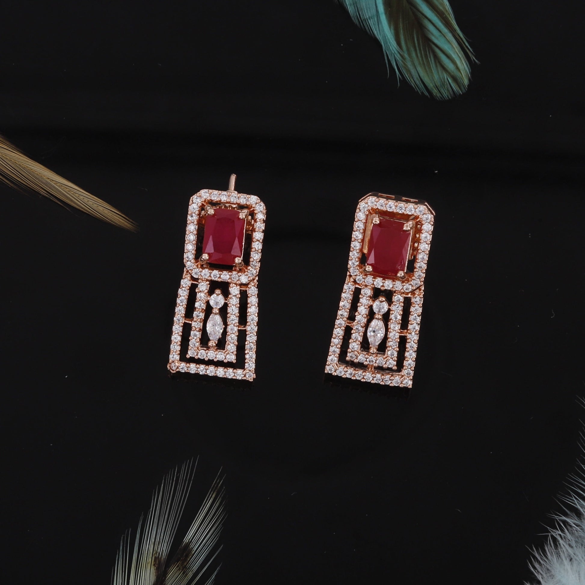 Square Design Rose Polished Choker Set For Women