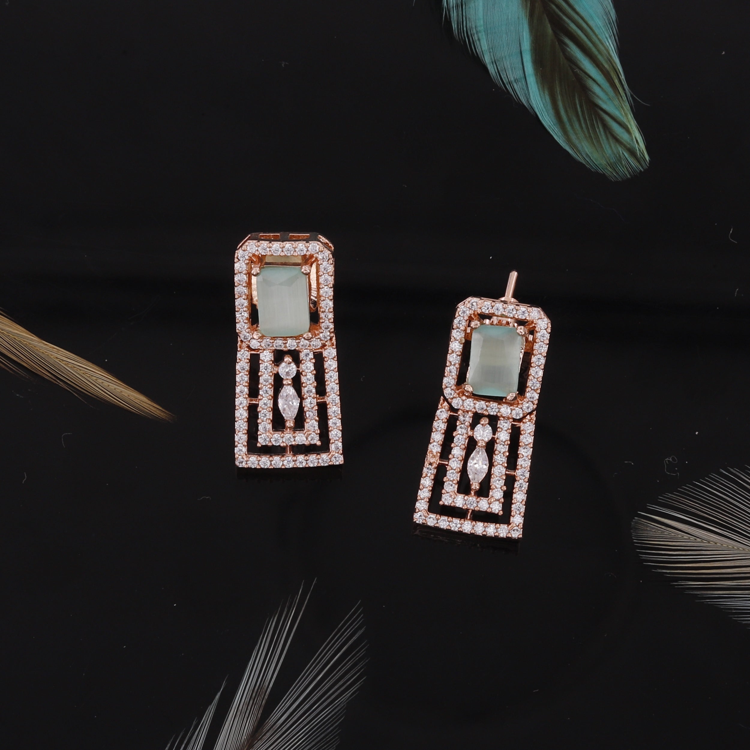 Square Design Rose Polished Choker Set For Women