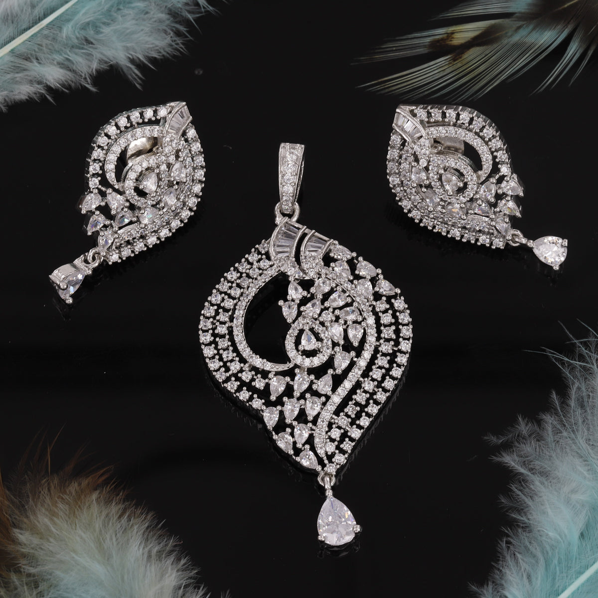 Marquise Cut Diamond Silver Pendant Butti